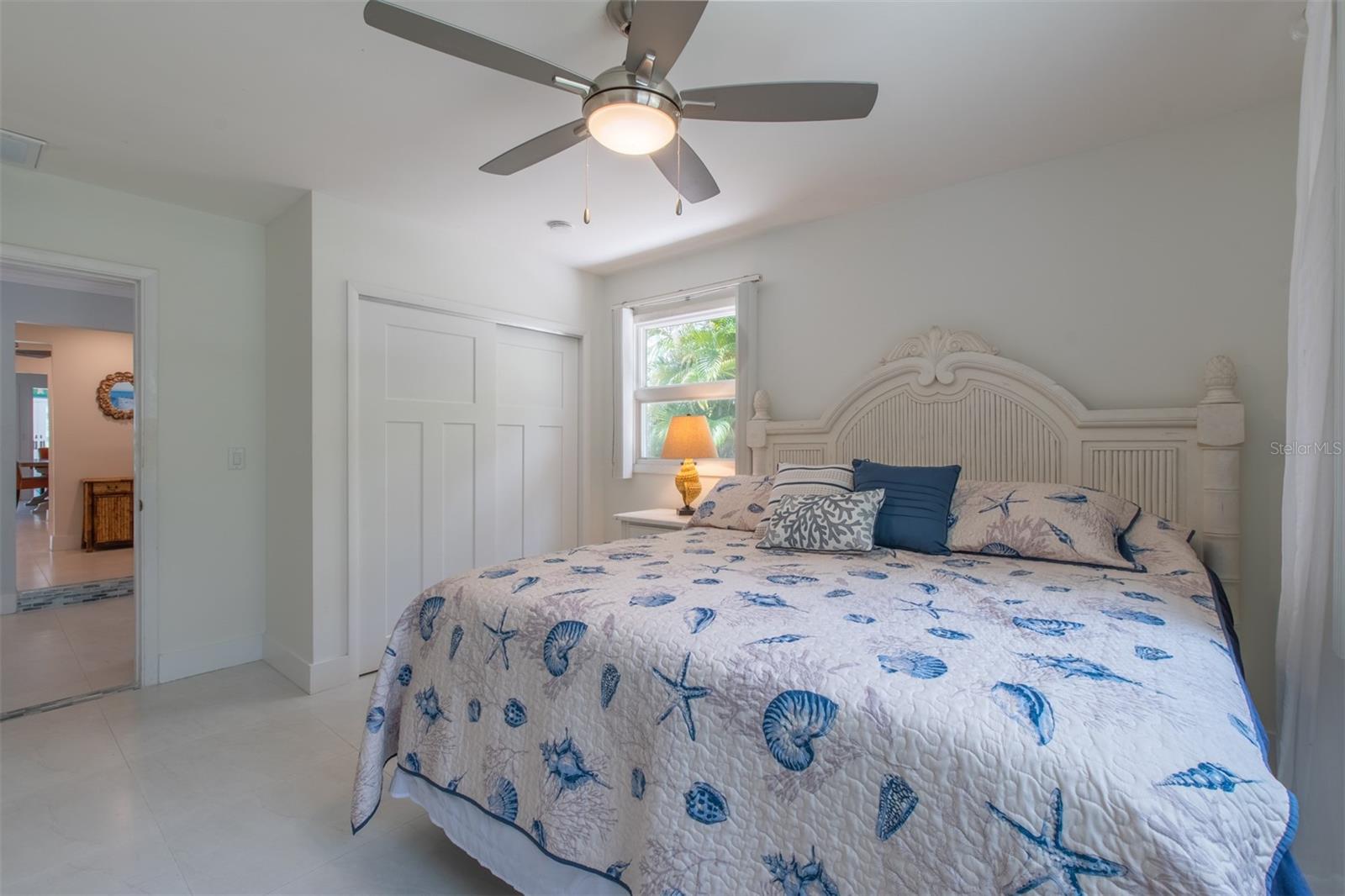 Image 18 of 71 For 8302 Midnight Pass Road