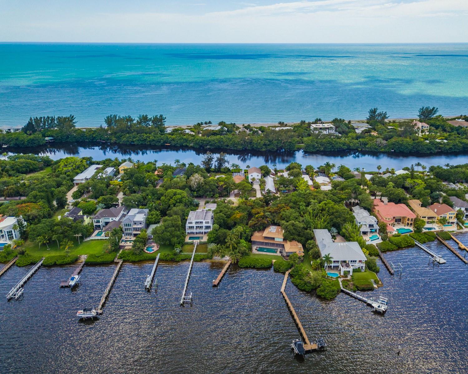 Image 4 of 71 For 8302 Midnight Pass Road