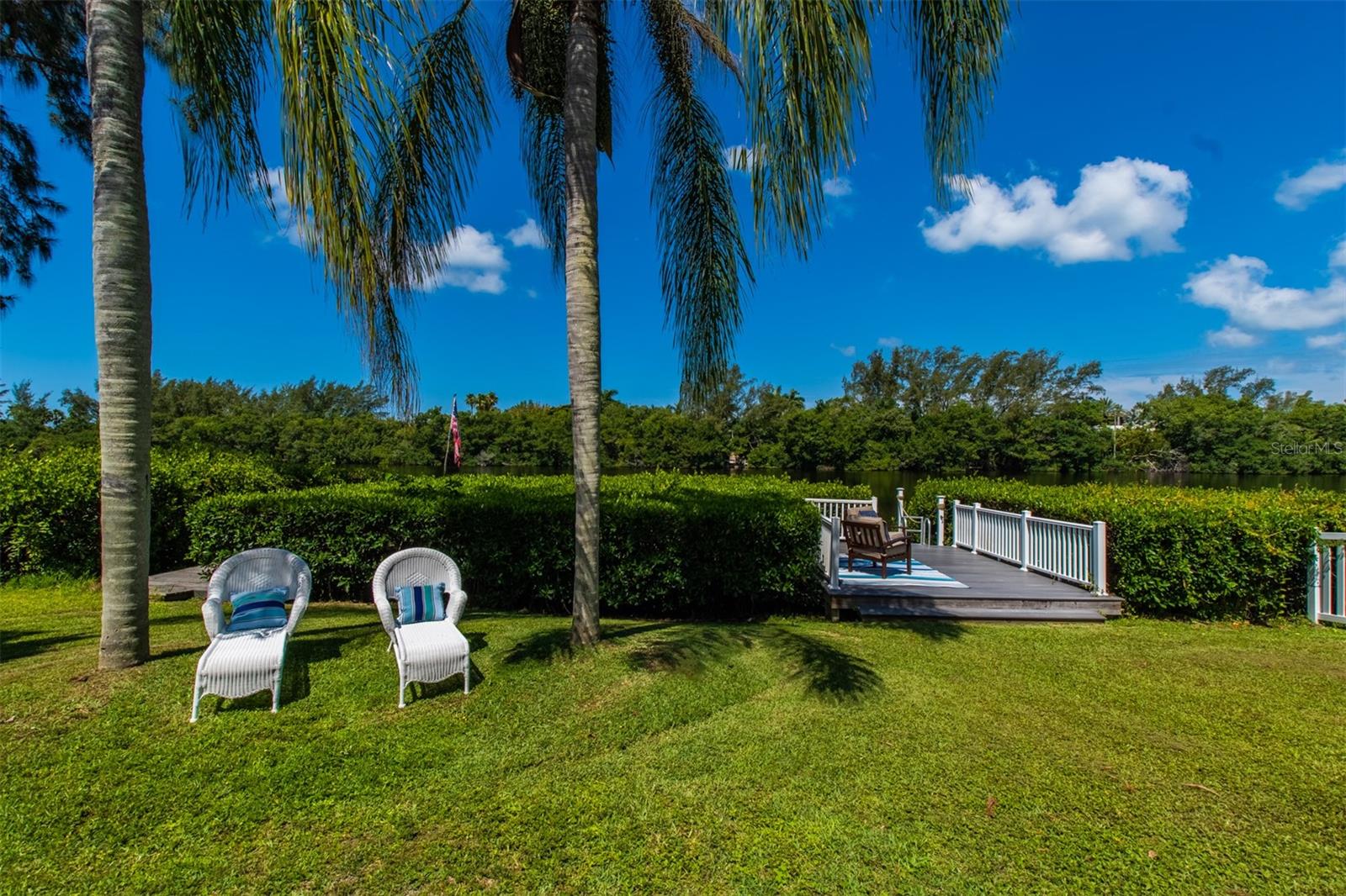 Image 42 of 71 For 8302 Midnight Pass Road