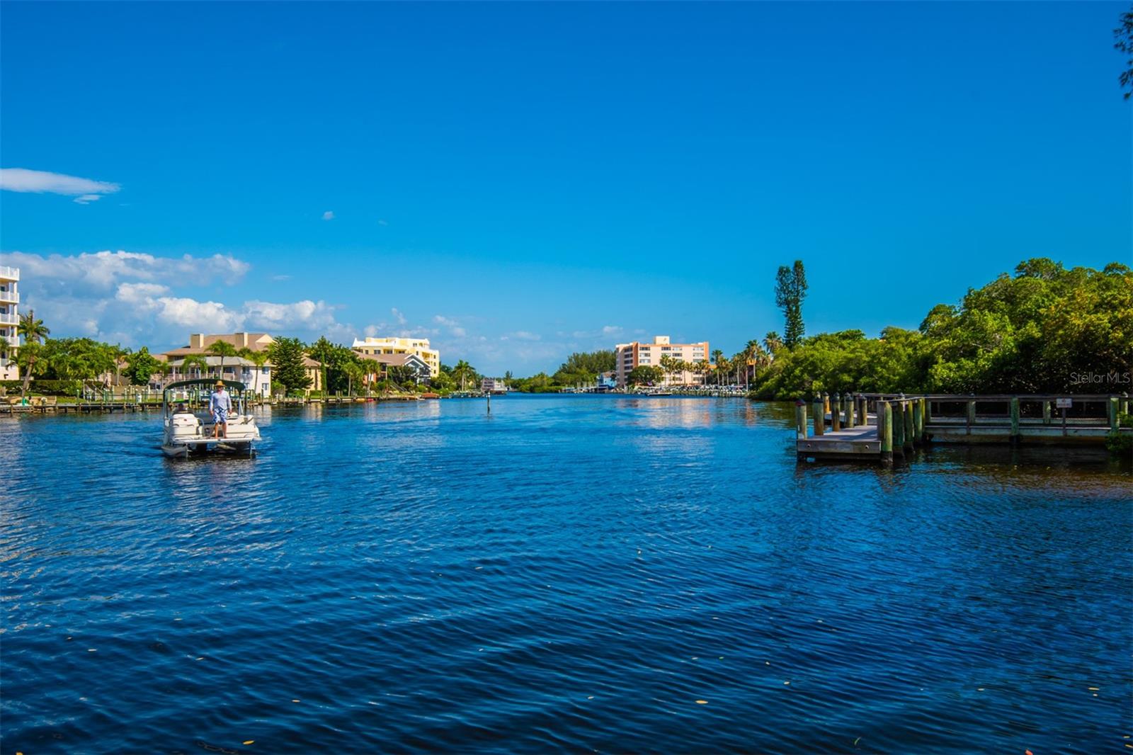 Image 55 of 71 For 8302 Midnight Pass Road