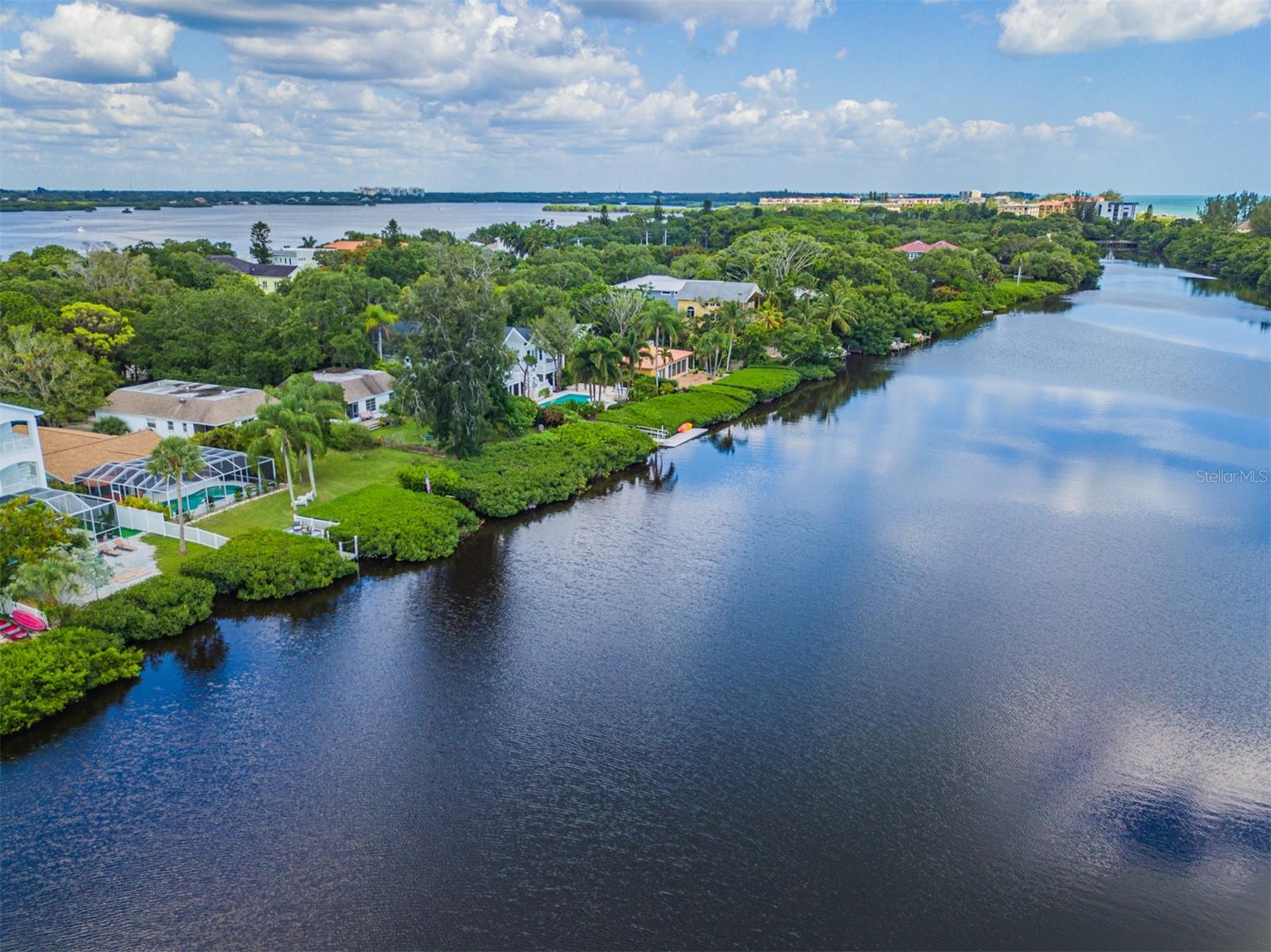 Image 64 of 71 For 8302 Midnight Pass Road