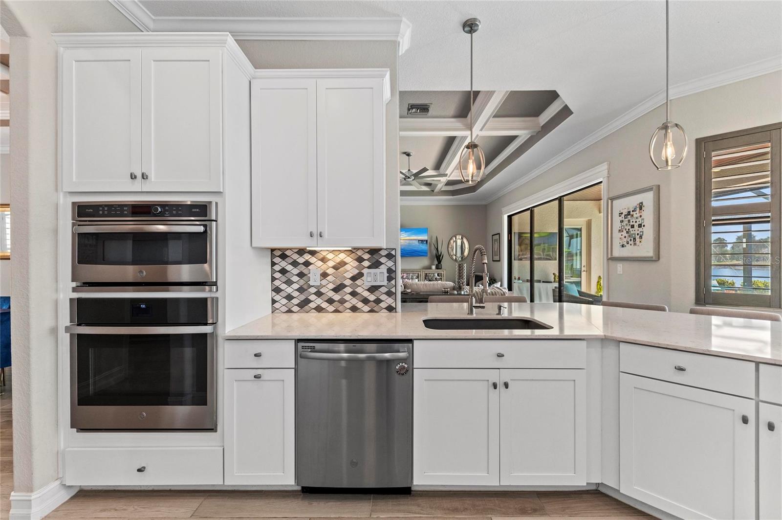 Image 20 of 89 For 10832 Whisk Fern Drive