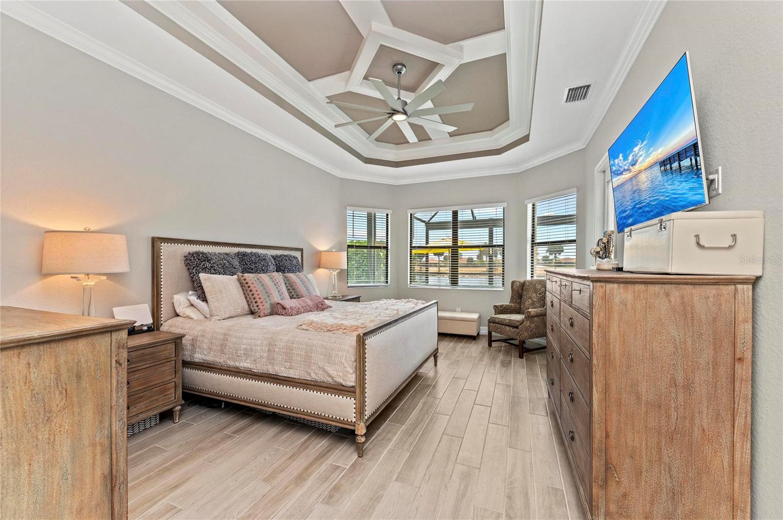 Image 25 of 89 For 10832 Whisk Fern Drive