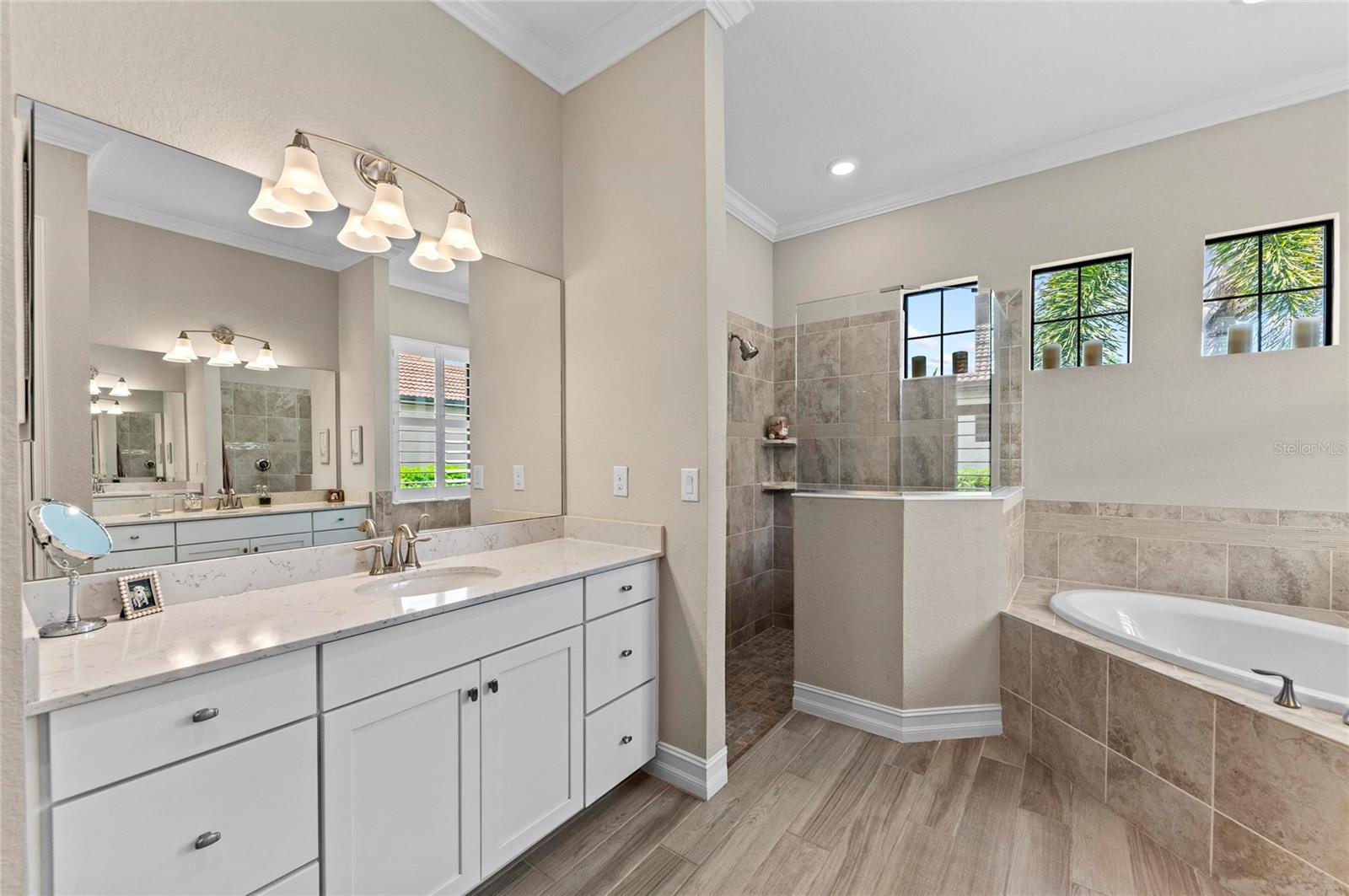 Image 33 of 89 For 10832 Whisk Fern Drive