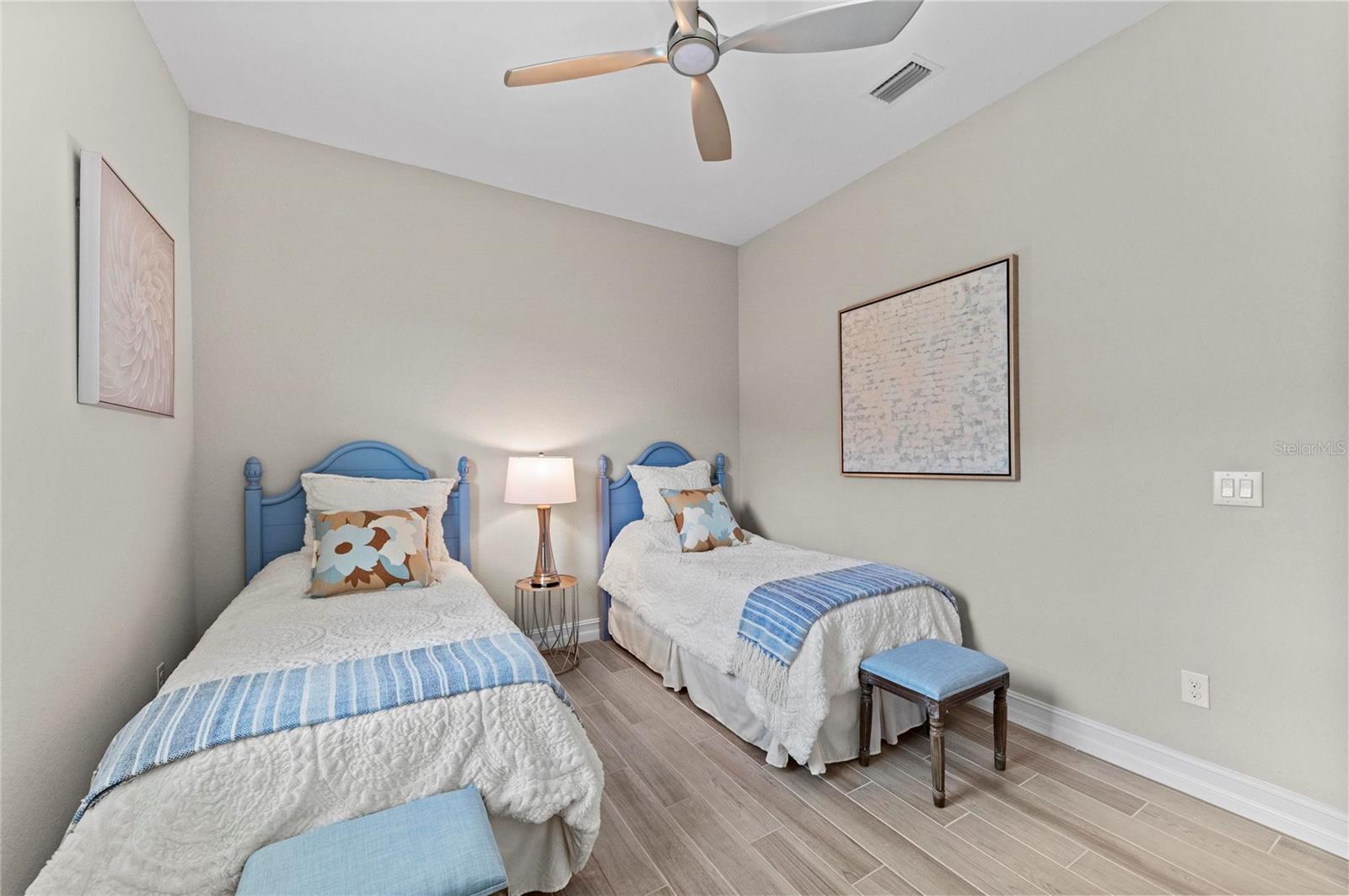 Image 40 of 89 For 10832 Whisk Fern Drive