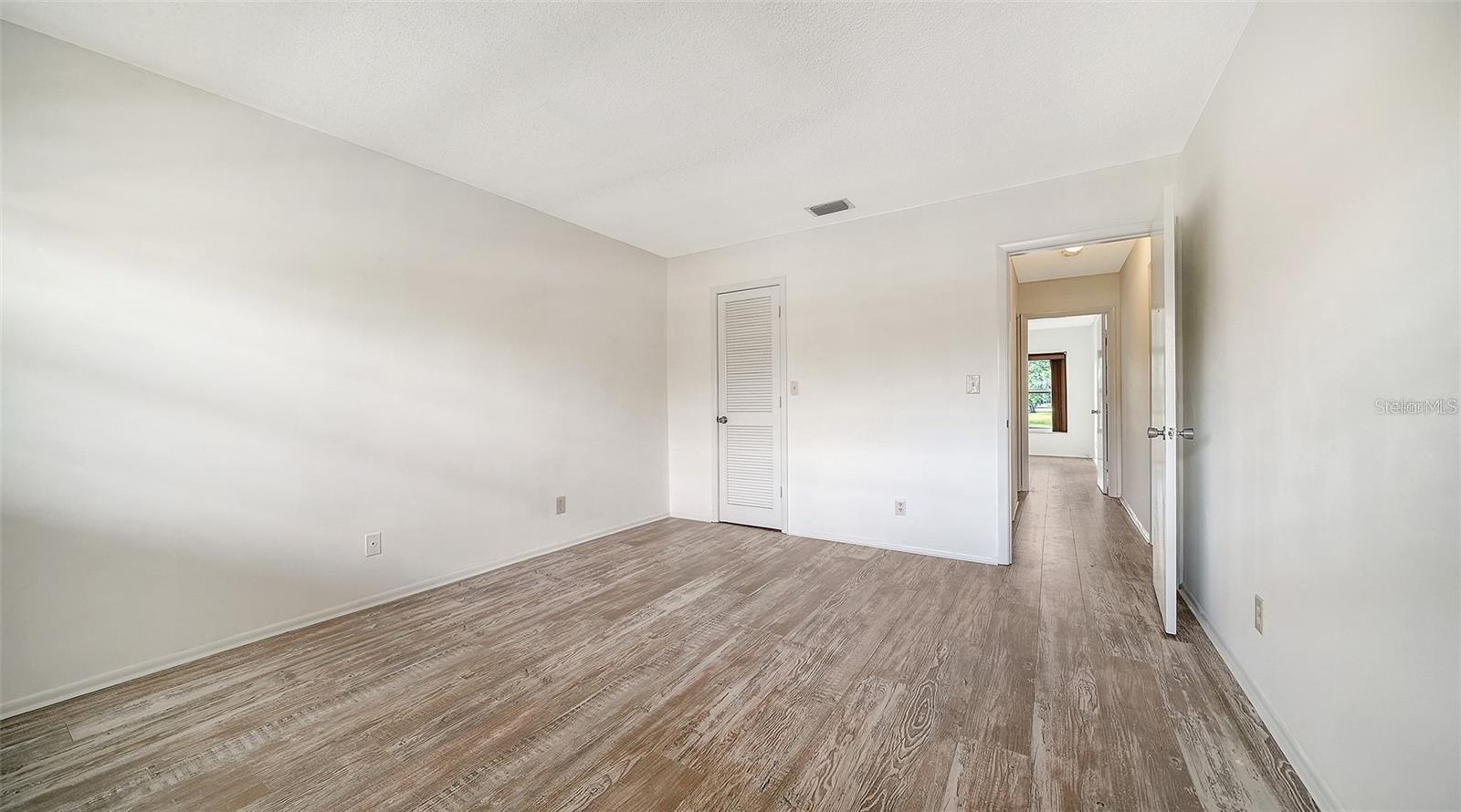 Image 23 of 27 For 7880 Palm Aire Lane 203