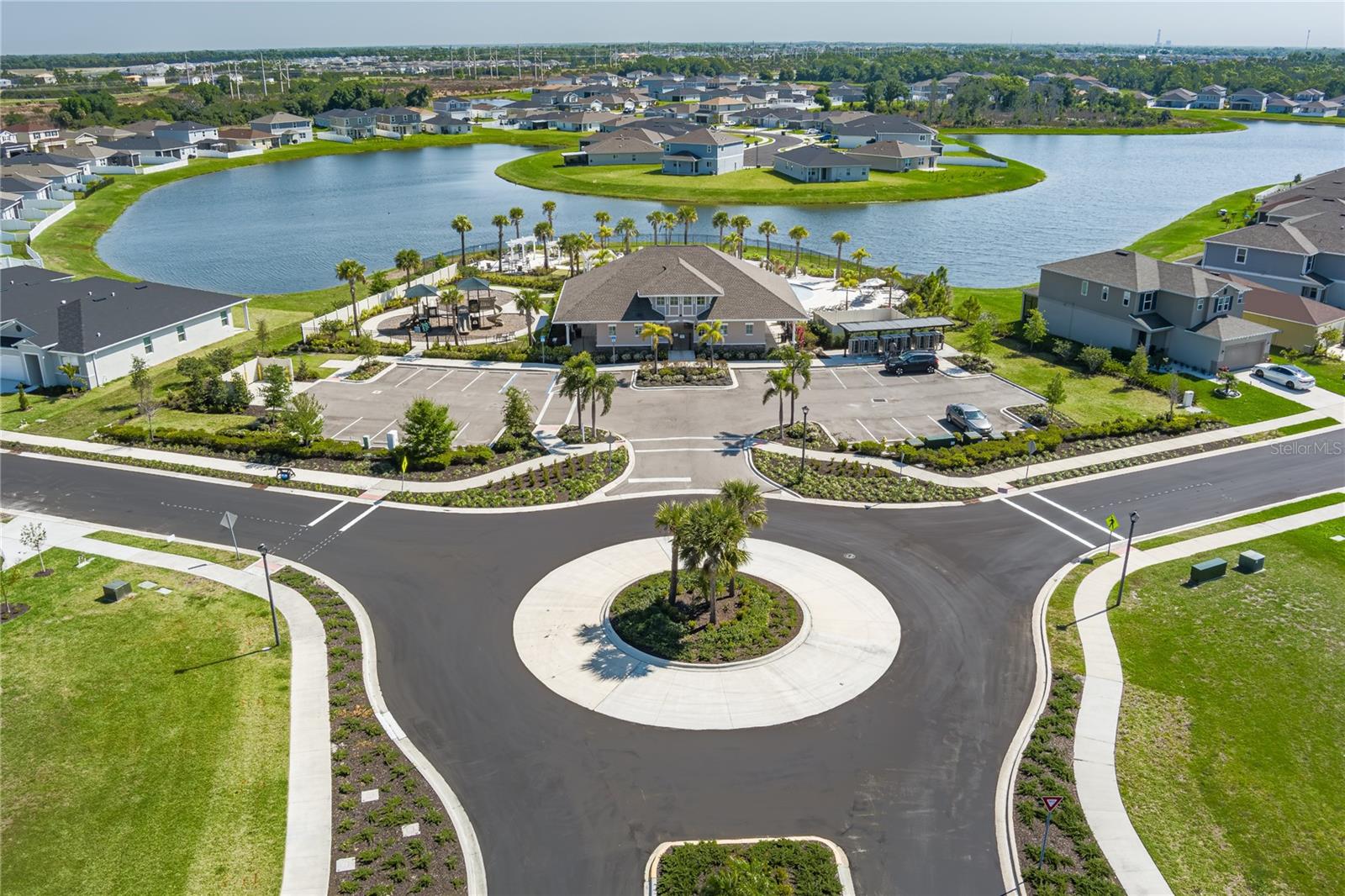 Image 19 of 24 For 10468 Wet Marsh Cove