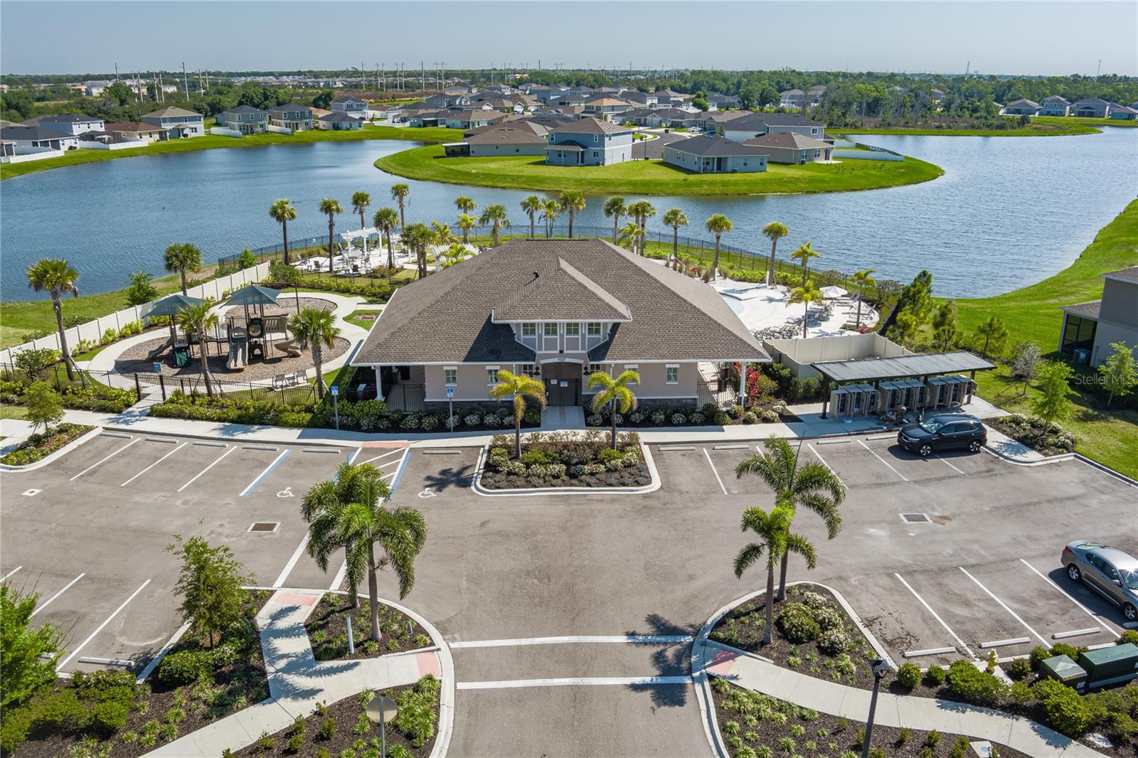 Image 20 of 24 For 10468 Wet Marsh Cove