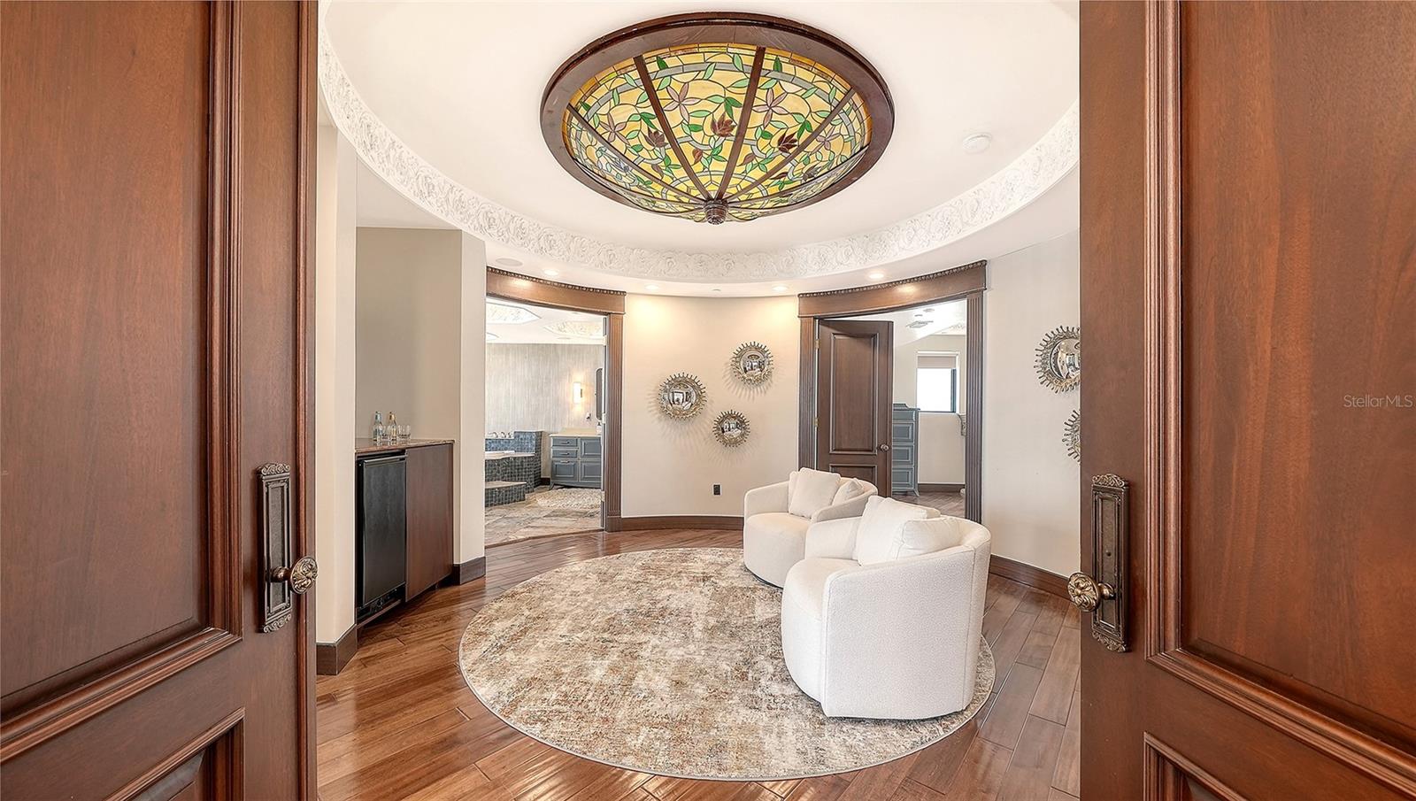 Image 29 of 55 For 128 Golden Gate Point 901b