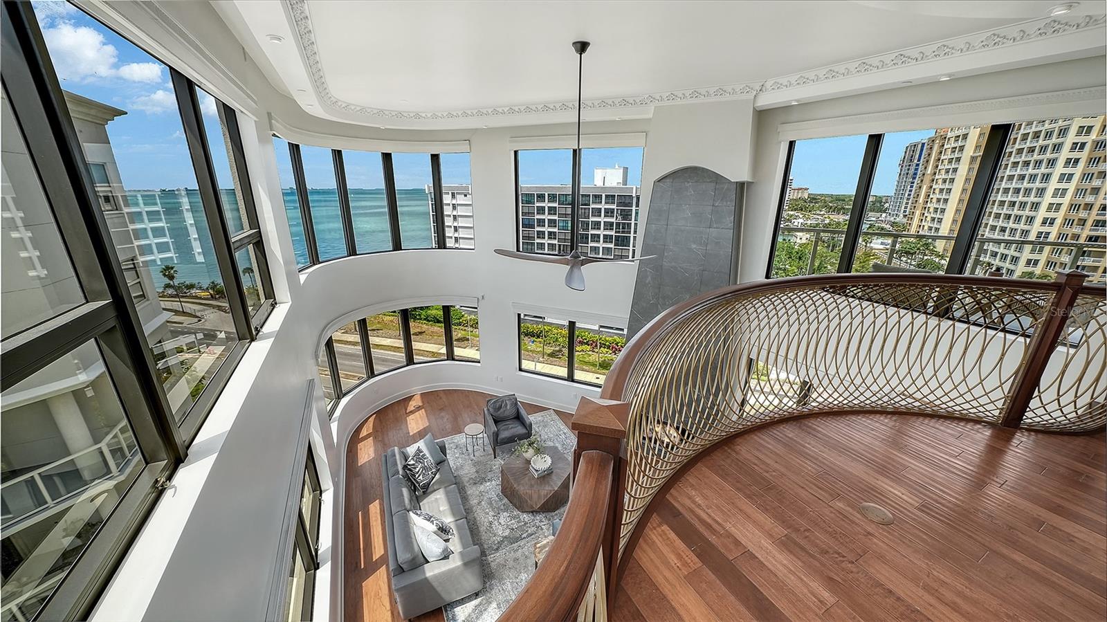 Image 38 of 55 For 128 Golden Gate Point 901b