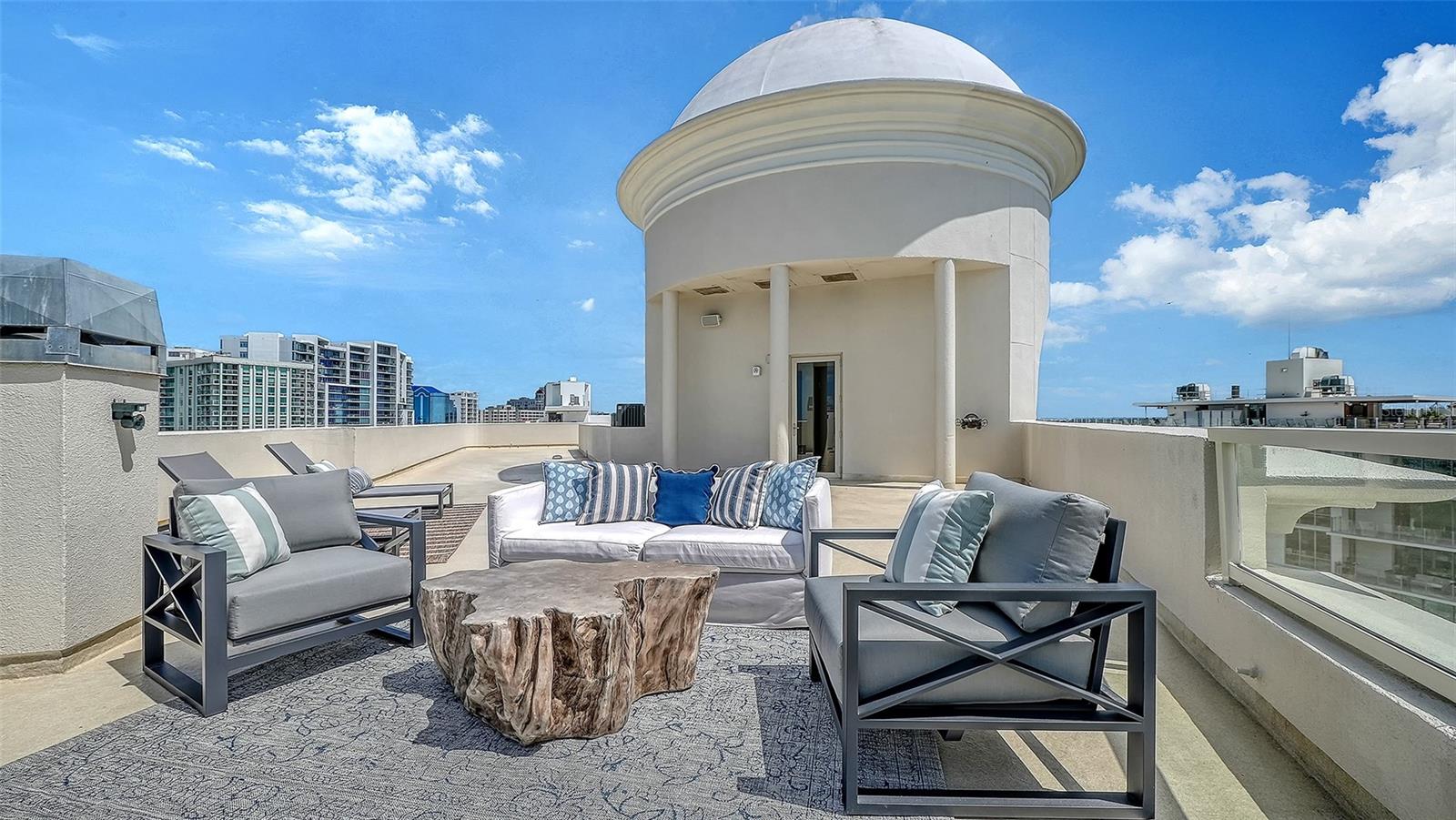 Image 42 of 55 For 128 Golden Gate Point 901b