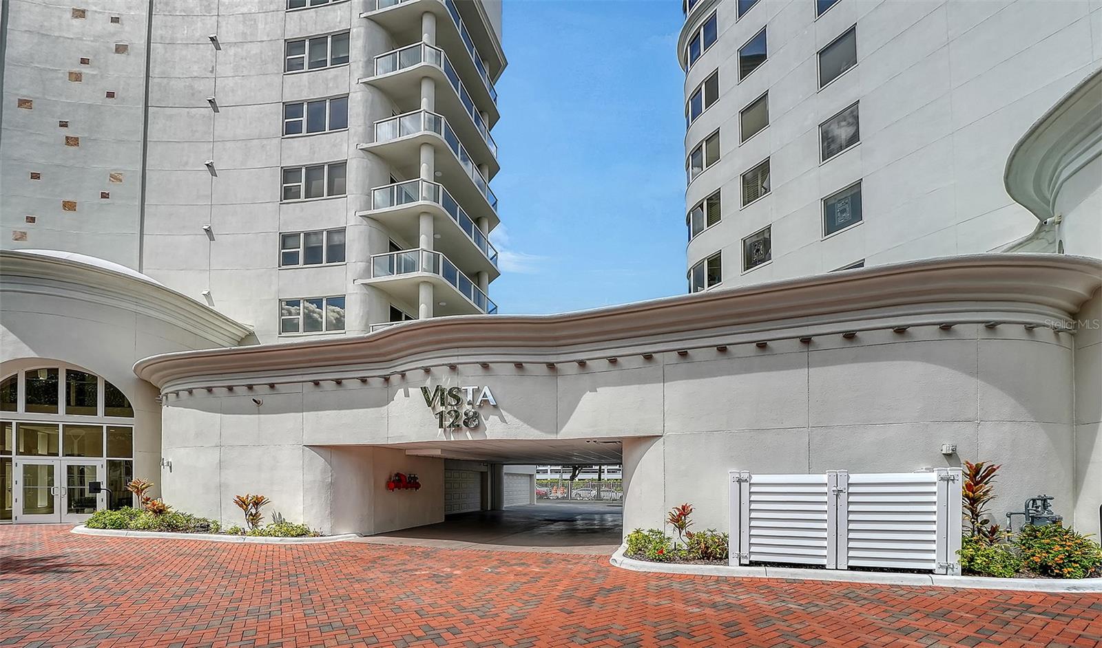 Image 54 of 55 For 128 Golden Gate Point 901b