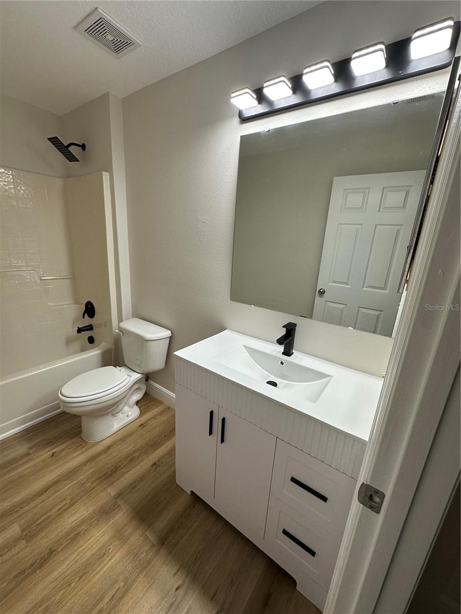 Image 29 of 80 For 3252 Chica Circle