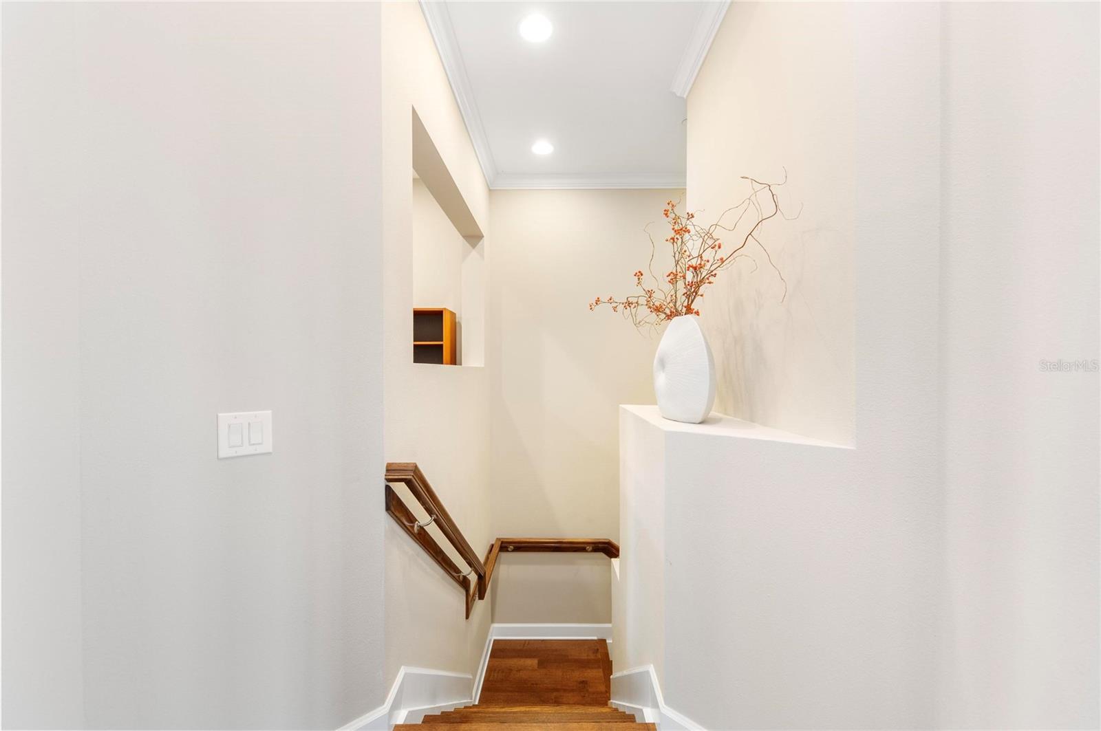 Image 13 of 100 For 342 Castaway Cay Drive 201