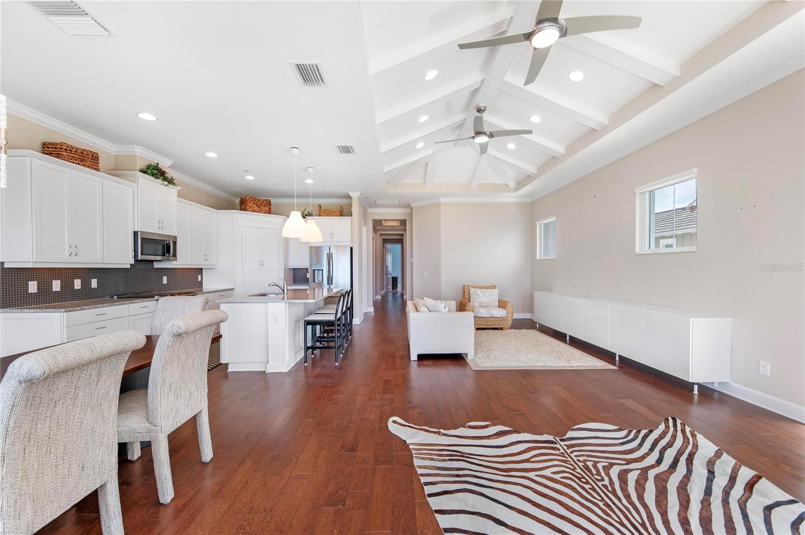 Image 18 of 100 For 342 Castaway Cay Drive 201