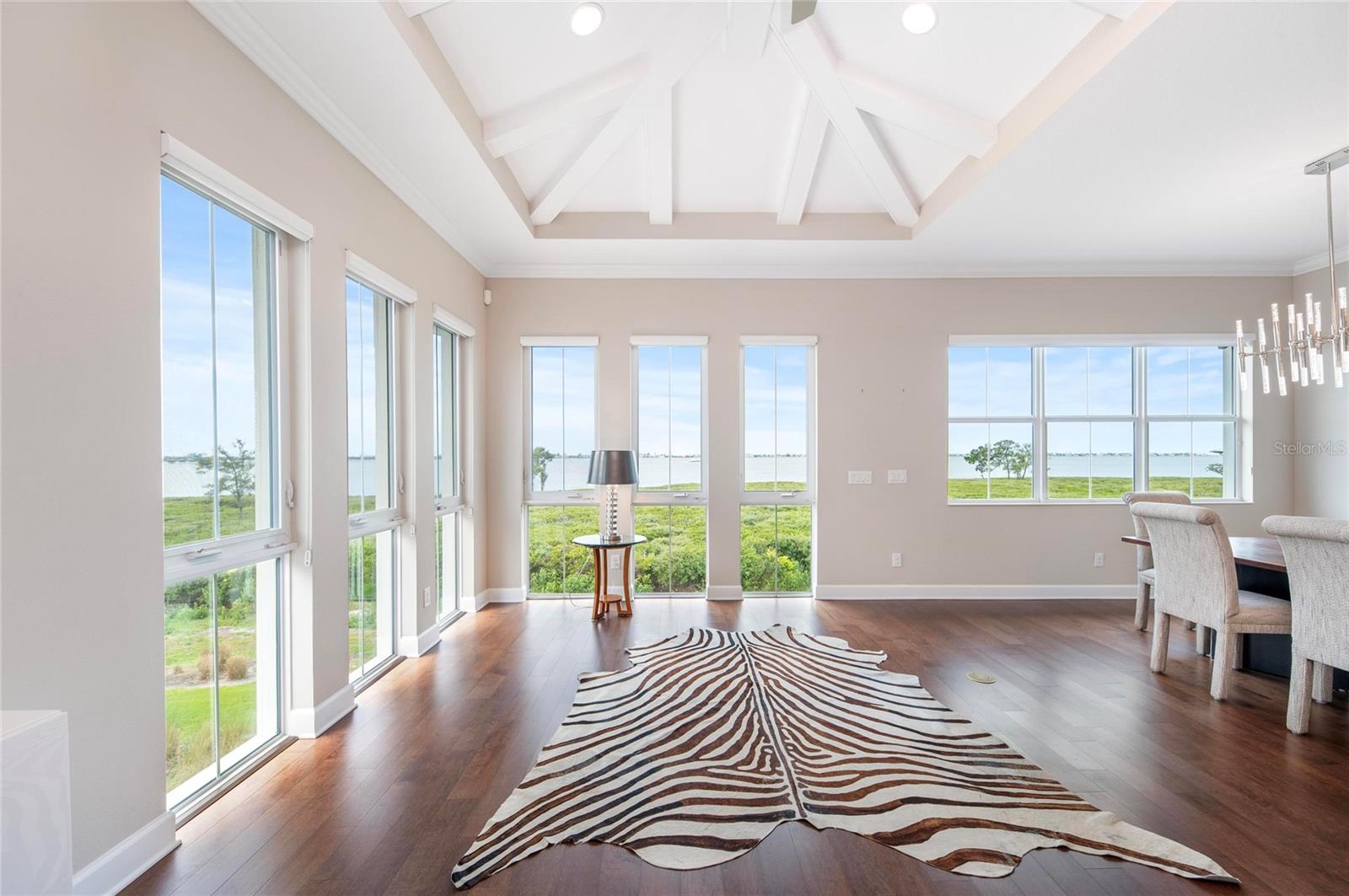 Image 3 of 100 For 342 Castaway Cay Drive 201