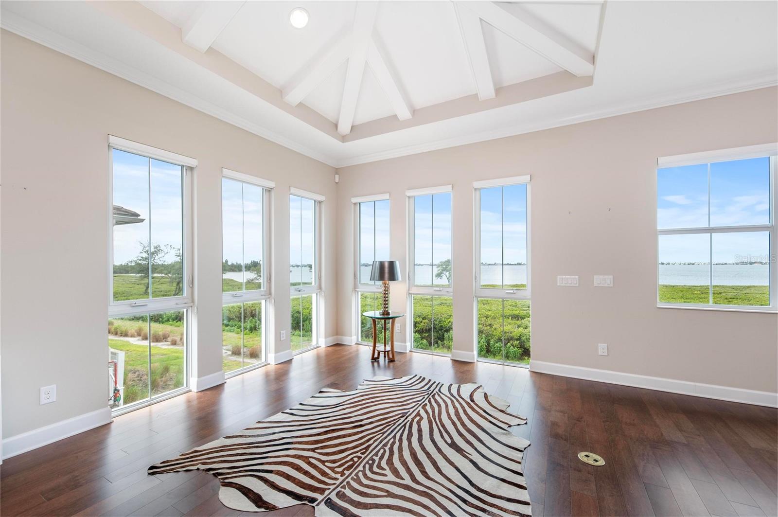 Image 30 of 100 For 342 Castaway Cay Drive 201