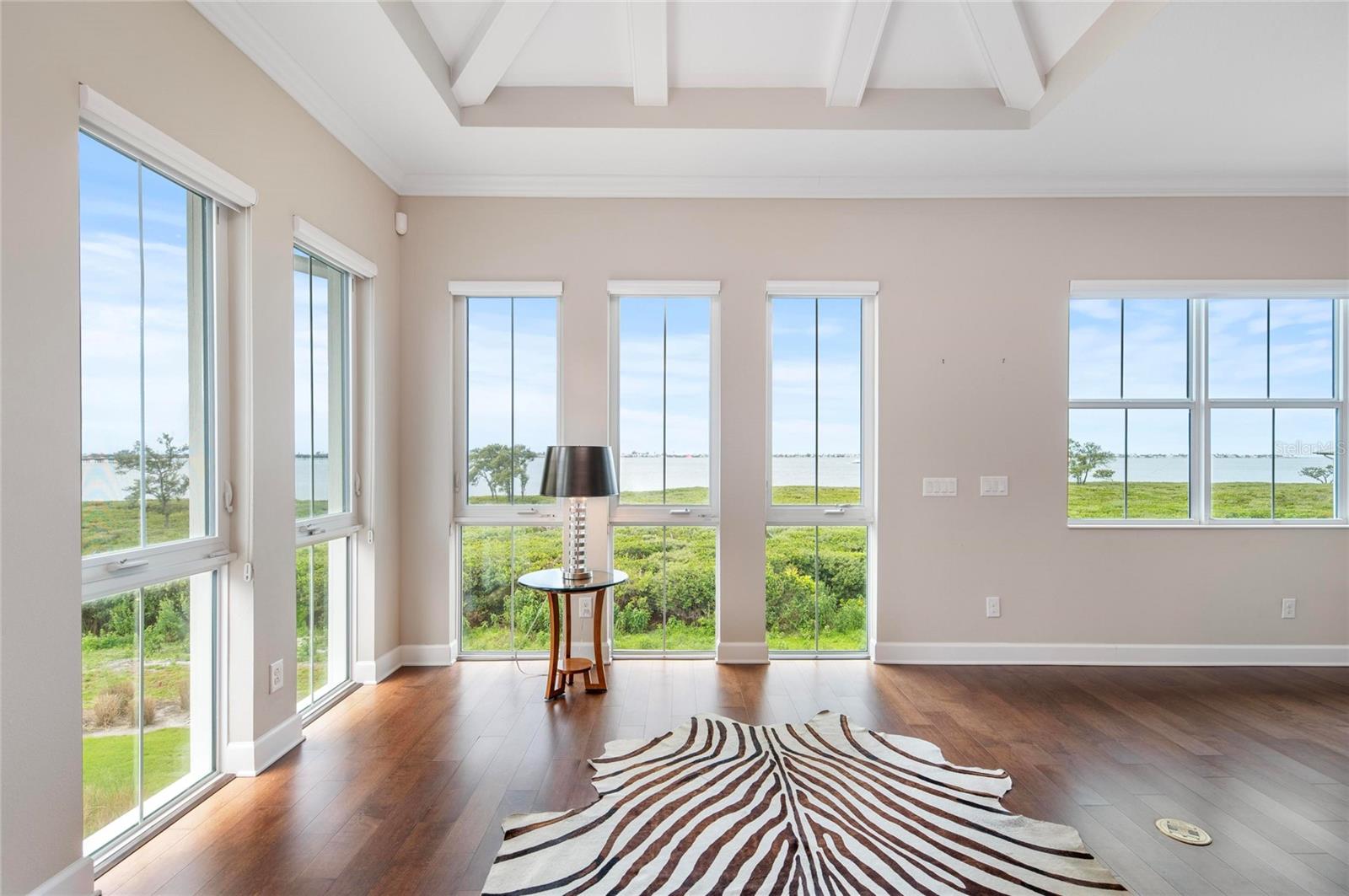 Image 31 of 100 For 342 Castaway Cay Drive 201