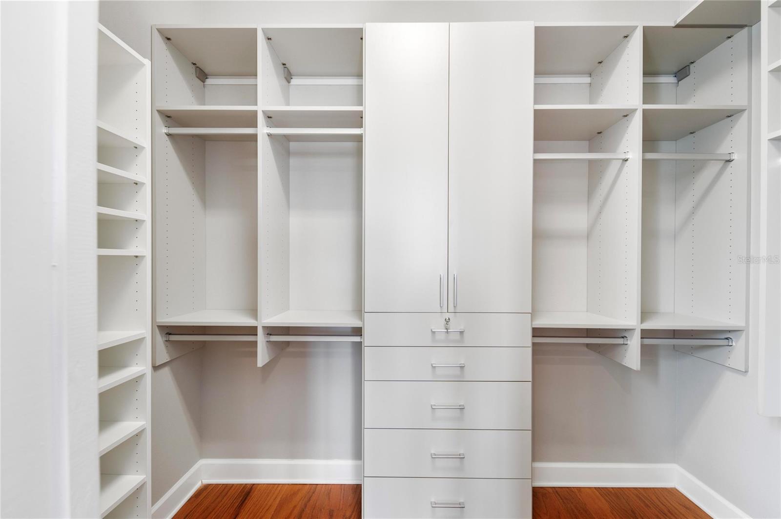 Image 35 of 100 For 342 Castaway Cay Drive 201