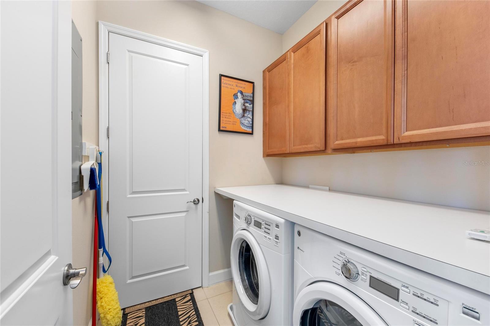 Image 46 of 100 For 342 Castaway Cay Drive 201