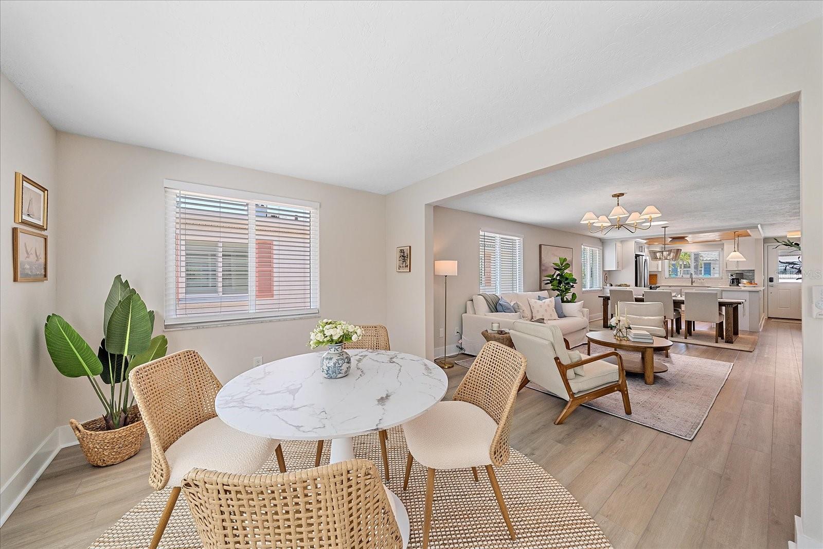 Listing photo id 19 for 914 Spanish Drive S 76