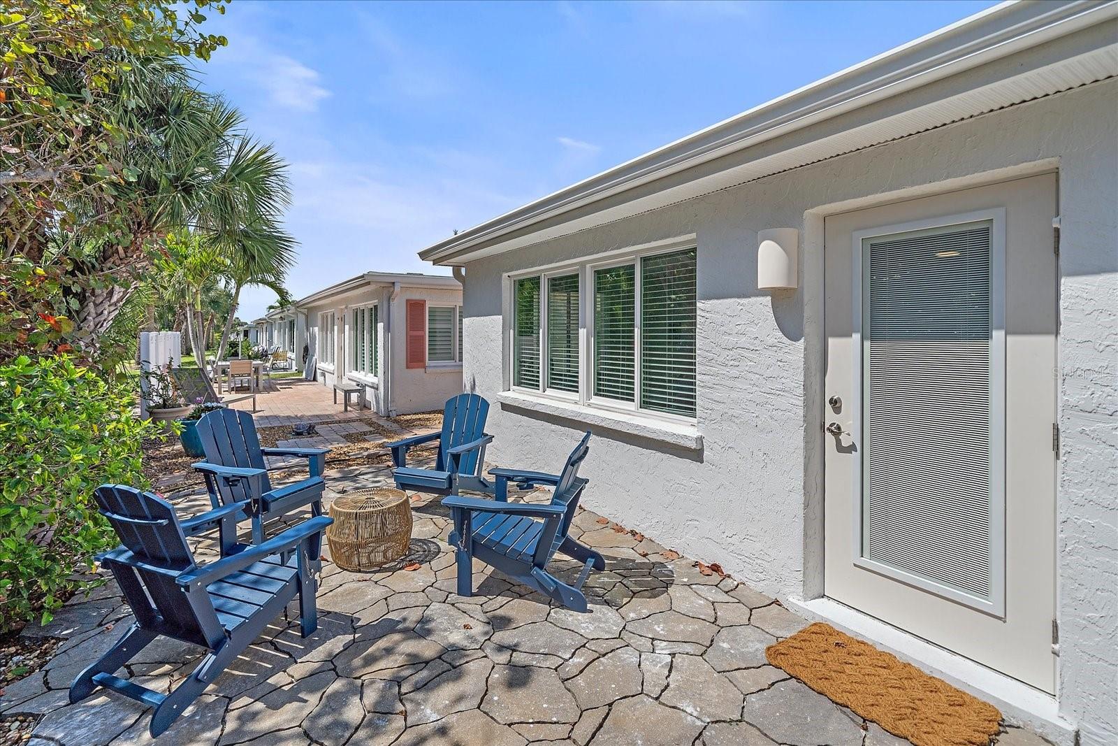 Listing photo id 22 for 914 Spanish Drive S 76