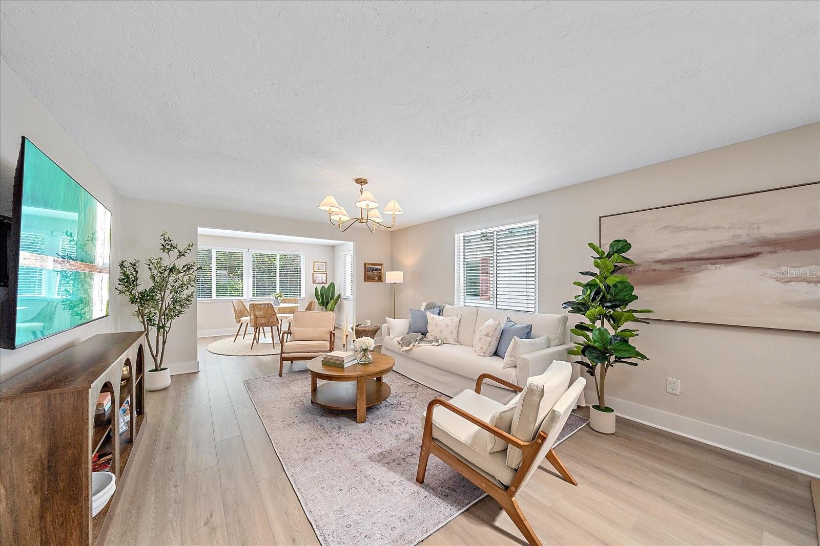 Listing photo id 3 for 914 Spanish Drive S 76