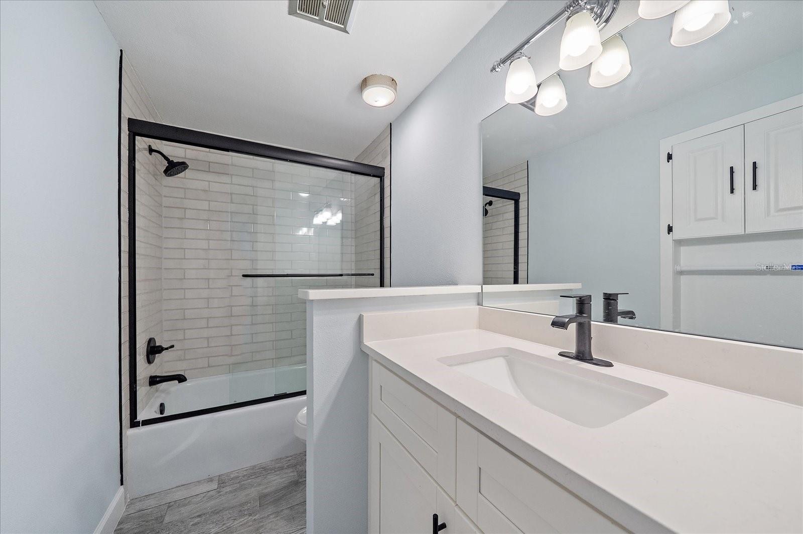 Listing photo id 12 for 730 Spanish Drive S 99