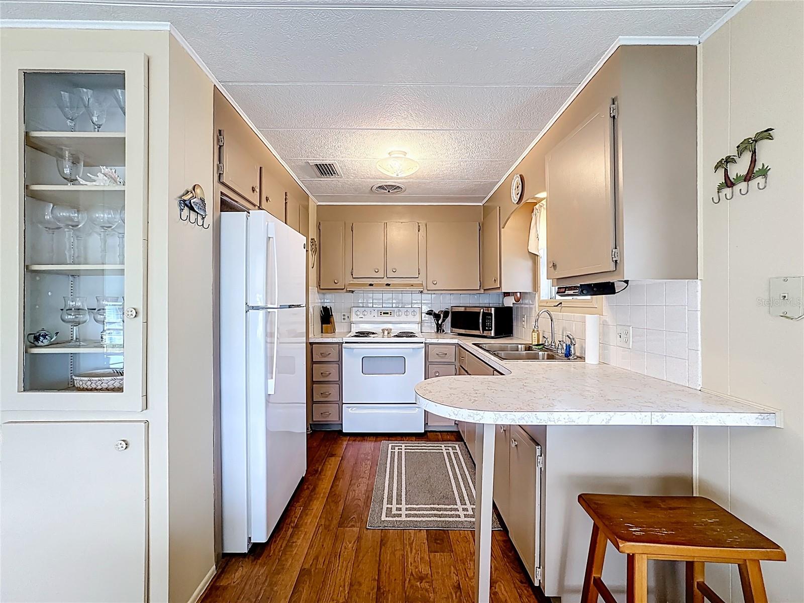 Image 12 of 30 For 80 Del Rio Drive