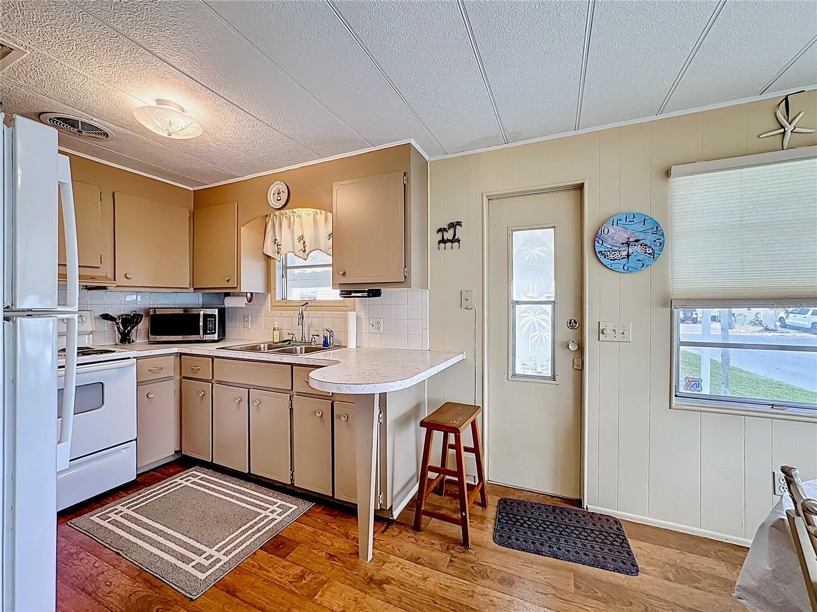 Image 13 of 30 For 80 Del Rio Drive