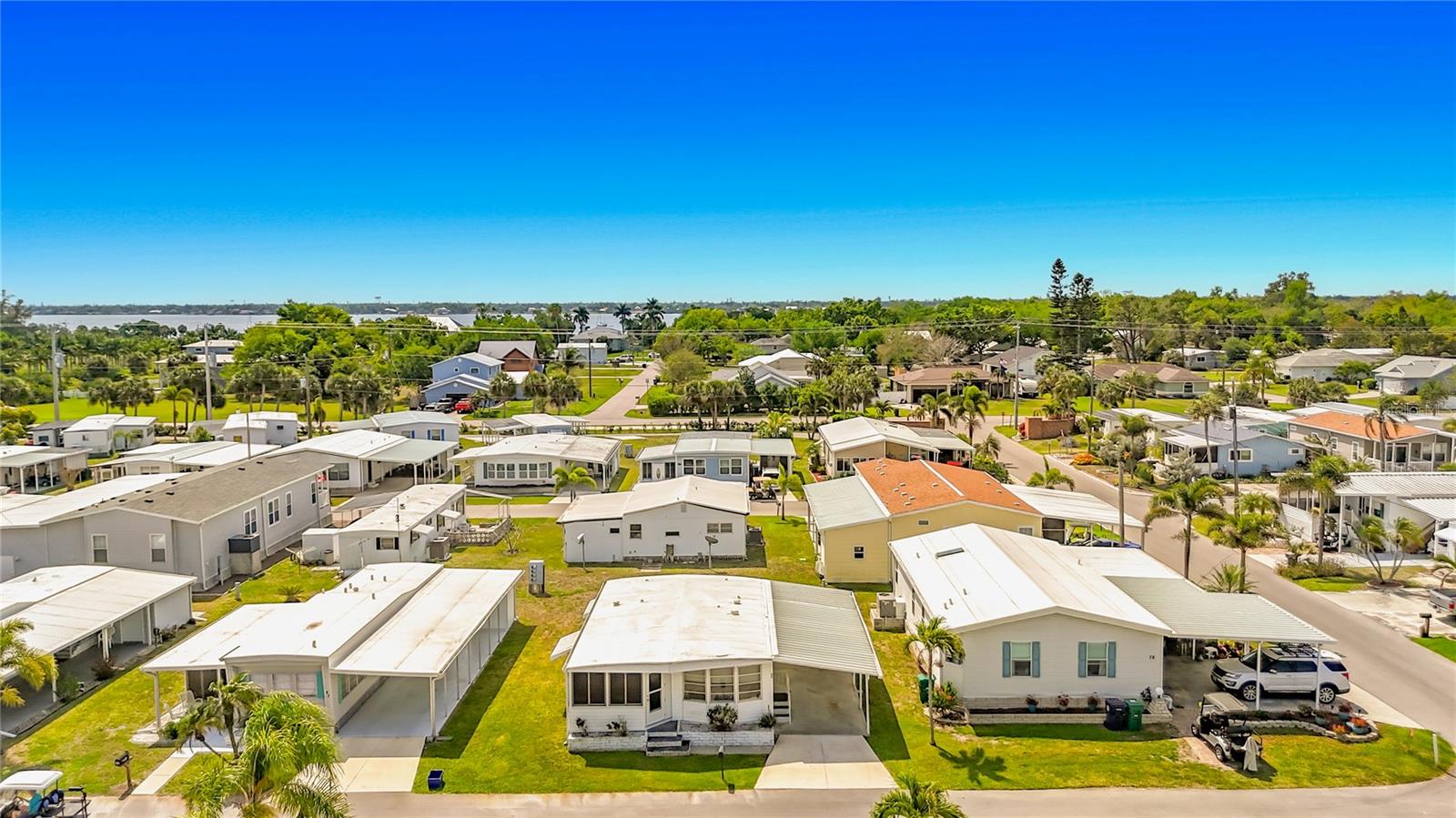 Image 24 of 30 For 80 Del Rio Drive