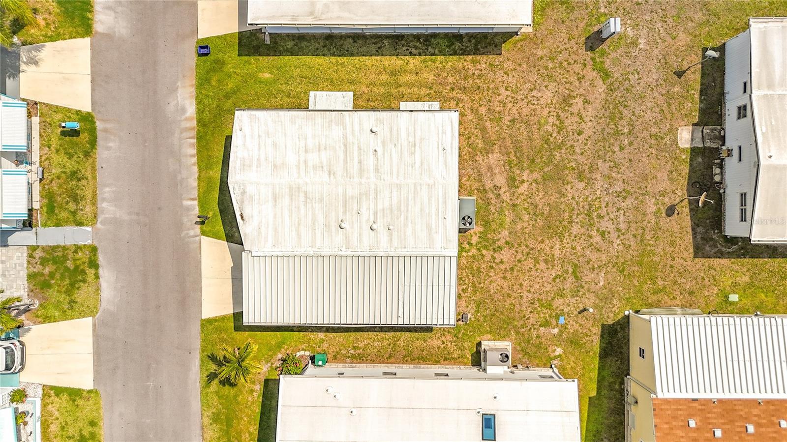 Image 28 of 30 For 80 Del Rio Drive