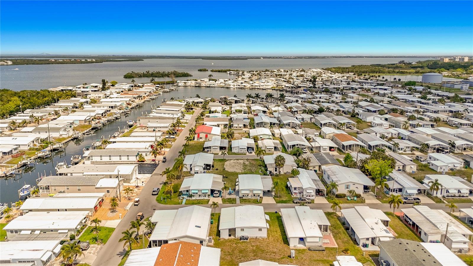 Image 29 of 30 For 80 Del Rio Drive