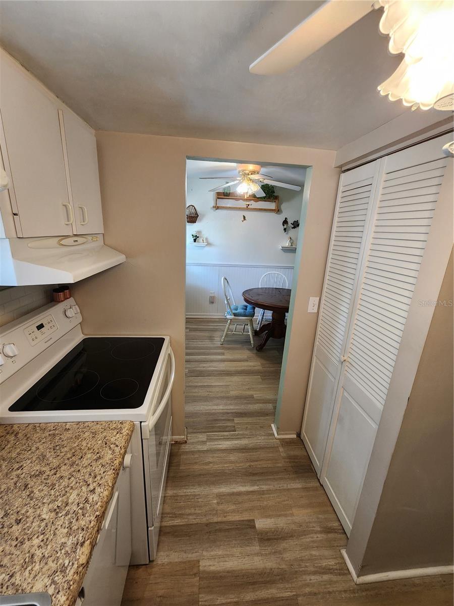 Image 10 of 25 For 5842 Welcome Road J2