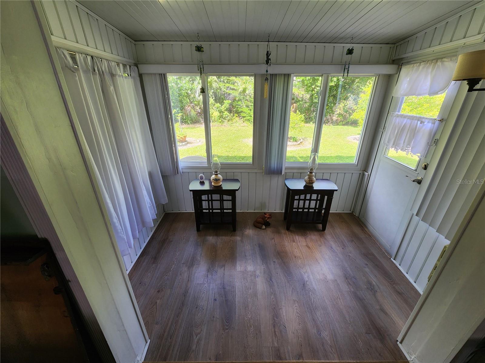 Image 5 of 25 For 5842 Welcome Road J2