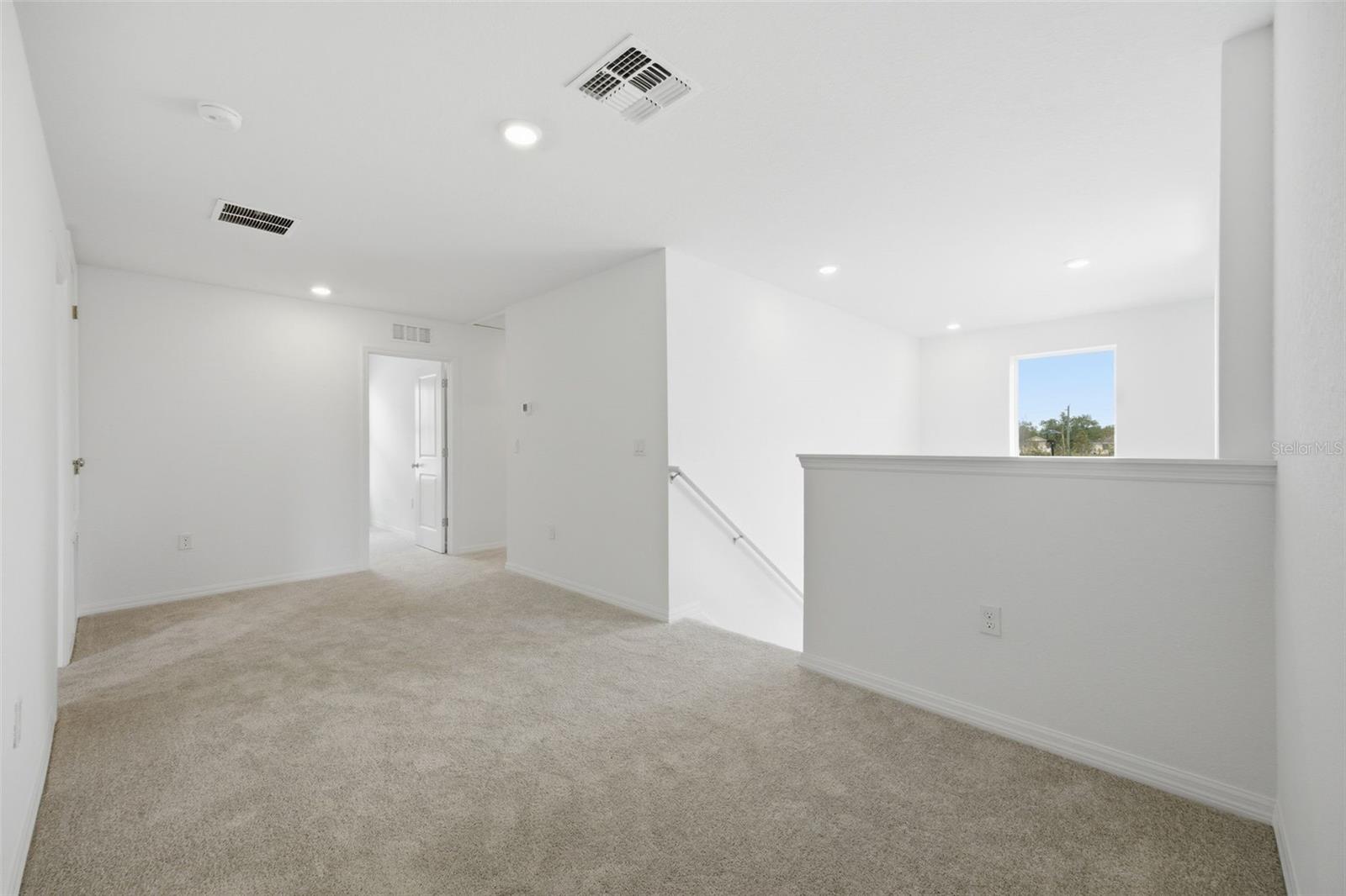 Image 13 of 37 For 17837 Haden Cove