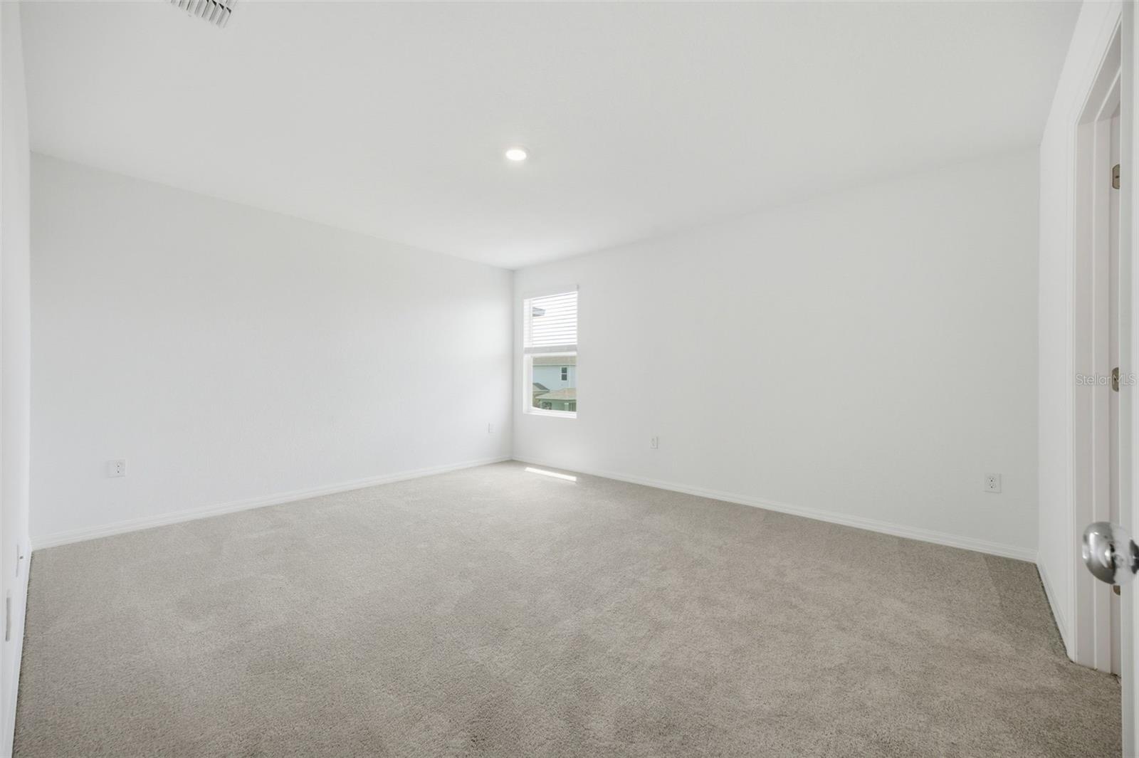 Image 15 of 37 For 17837 Haden Cove