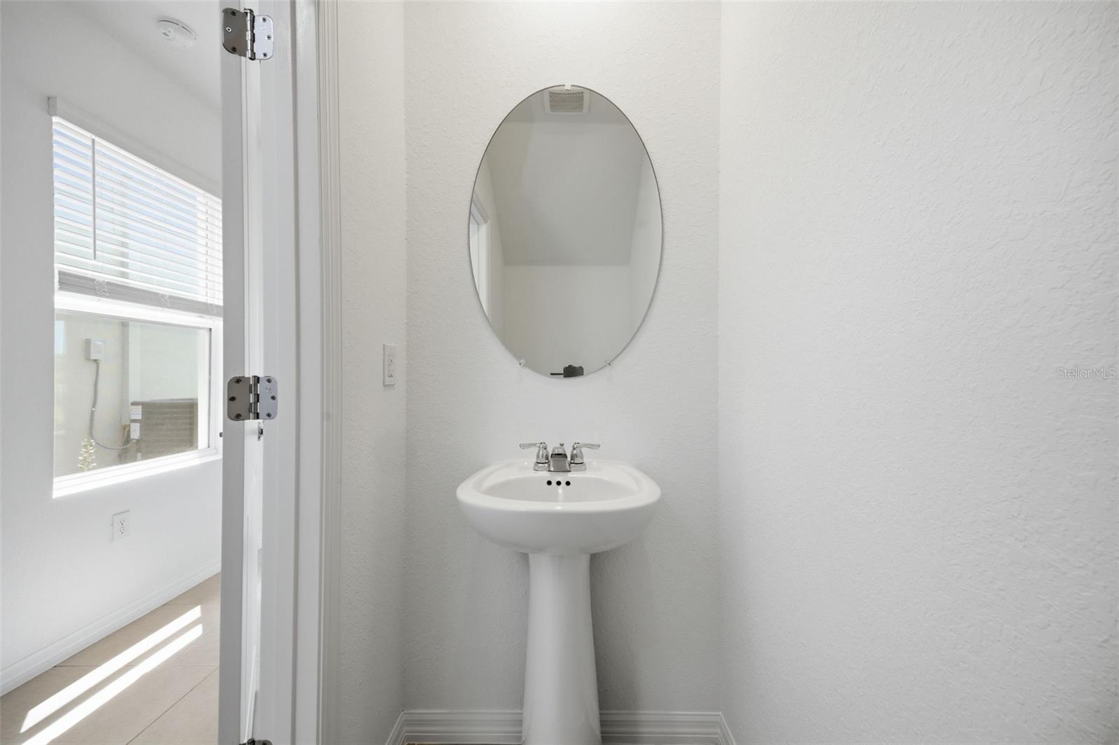 Image 23 of 37 For 17837 Haden Cove