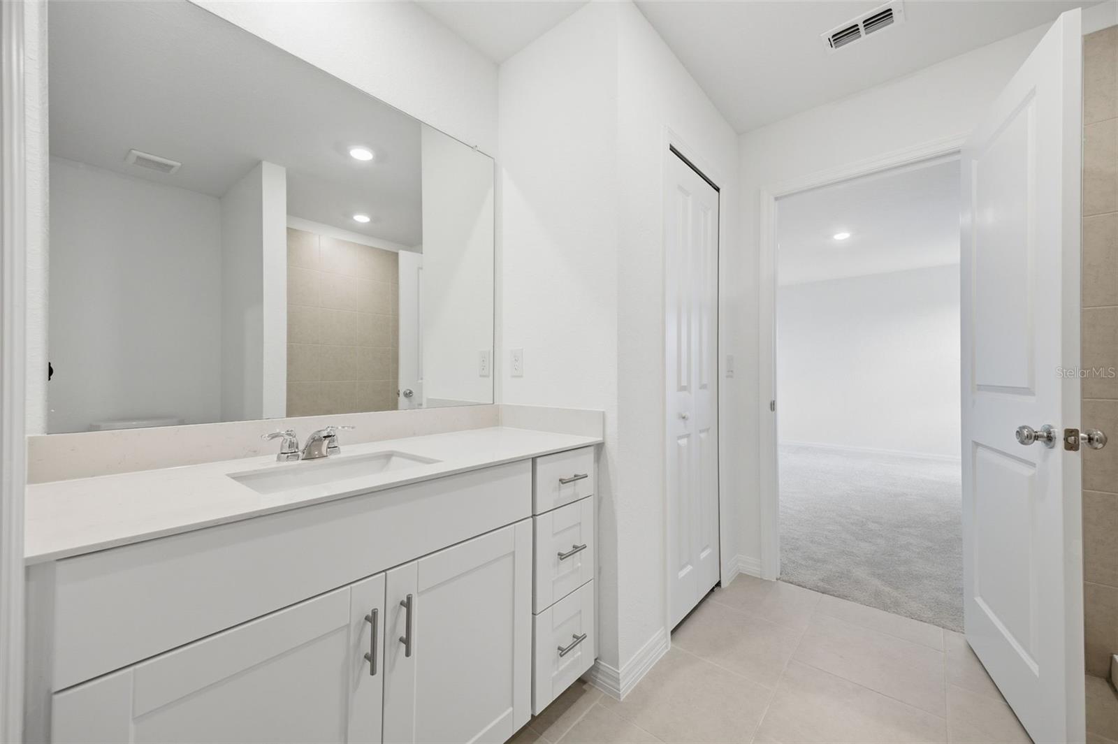 Image 25 of 37 For 17837 Haden Cove