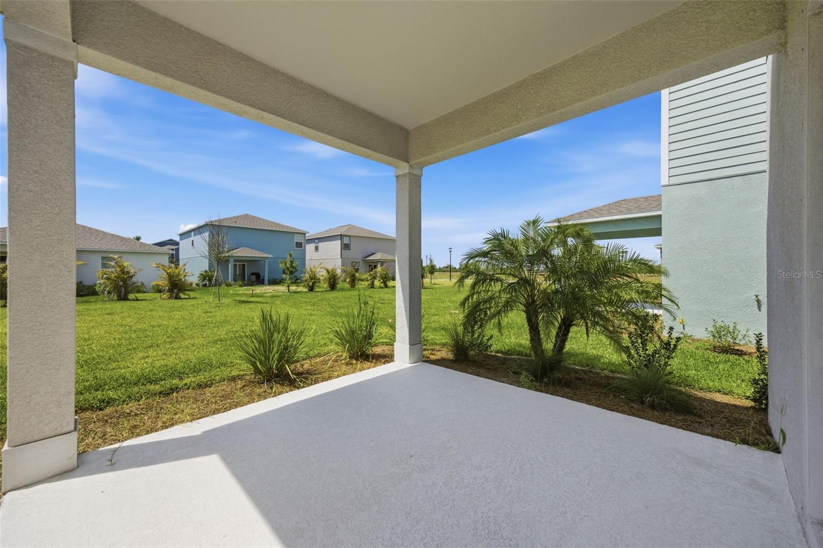 Image 28 of 37 For 17837 Haden Cove