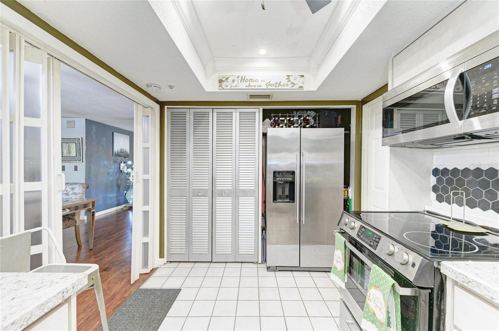 Image 15 of 37 For 7236 Las Casas Dr