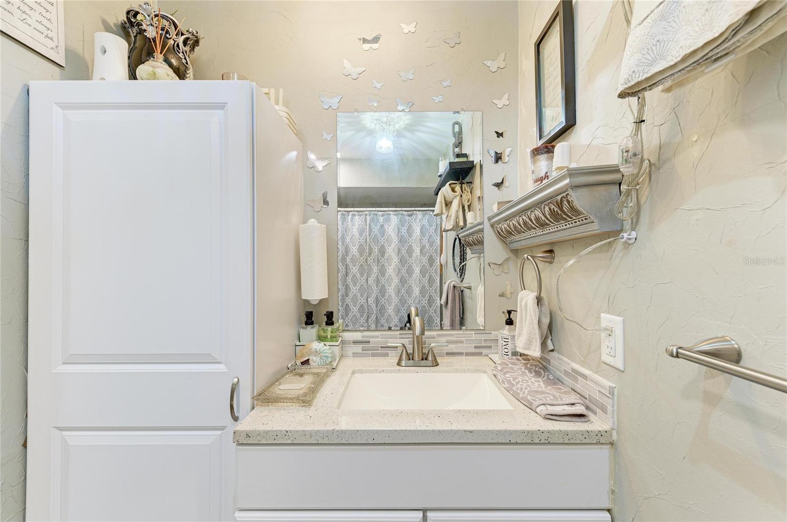 Image 29 of 37 For 7236 Las Casas Dr