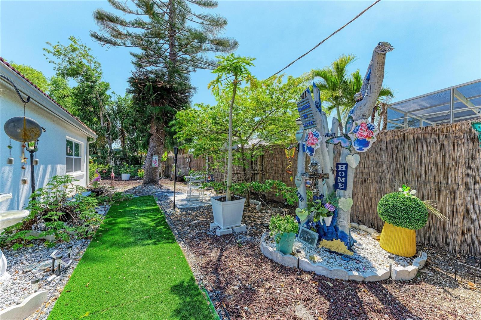 Image 37 of 37 For 7236 Las Casas Dr