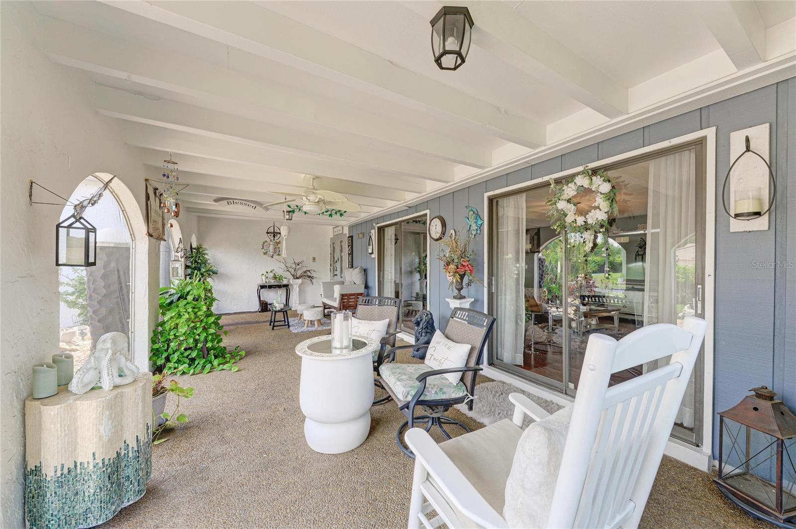 Image 6 of 37 For 7236 Las Casas Dr