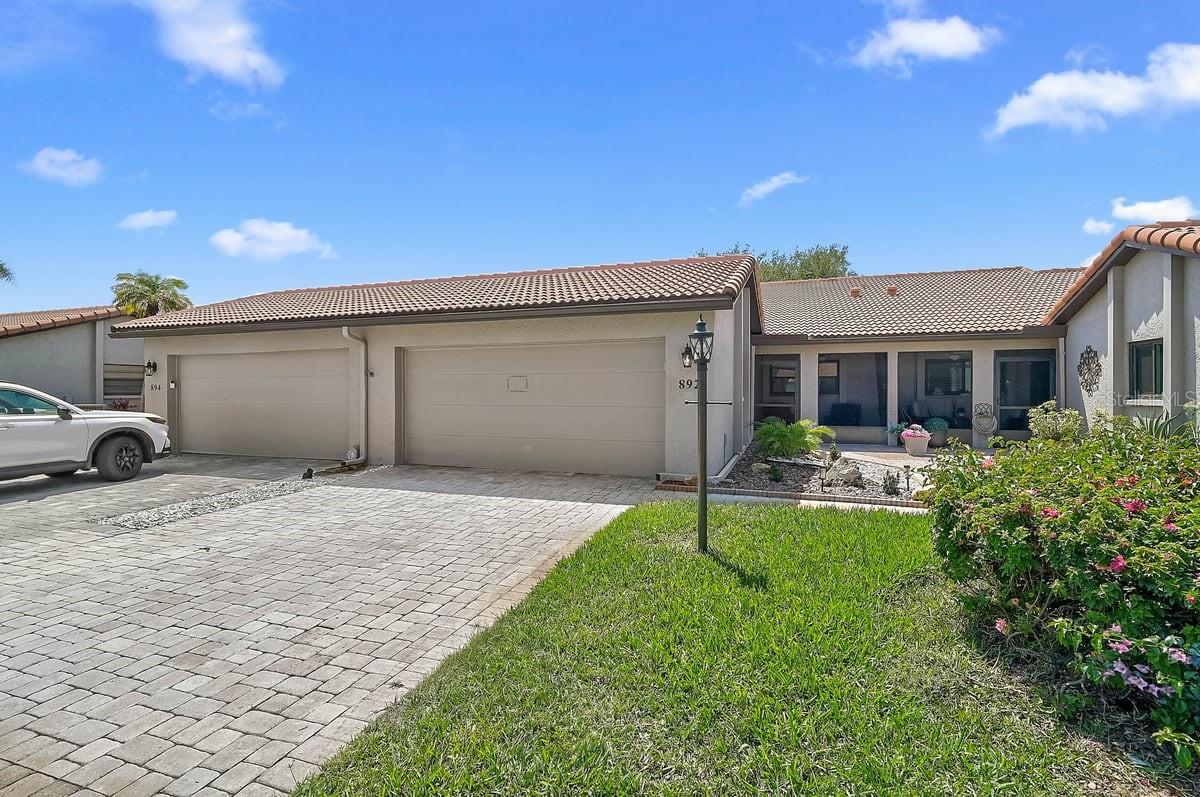 Details for 892 Country Club Circle 50, VENICE, FL 34293