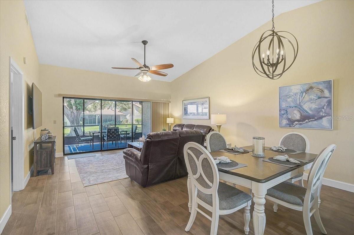 Image 4 of 35 For 892 Country Club Circle 50