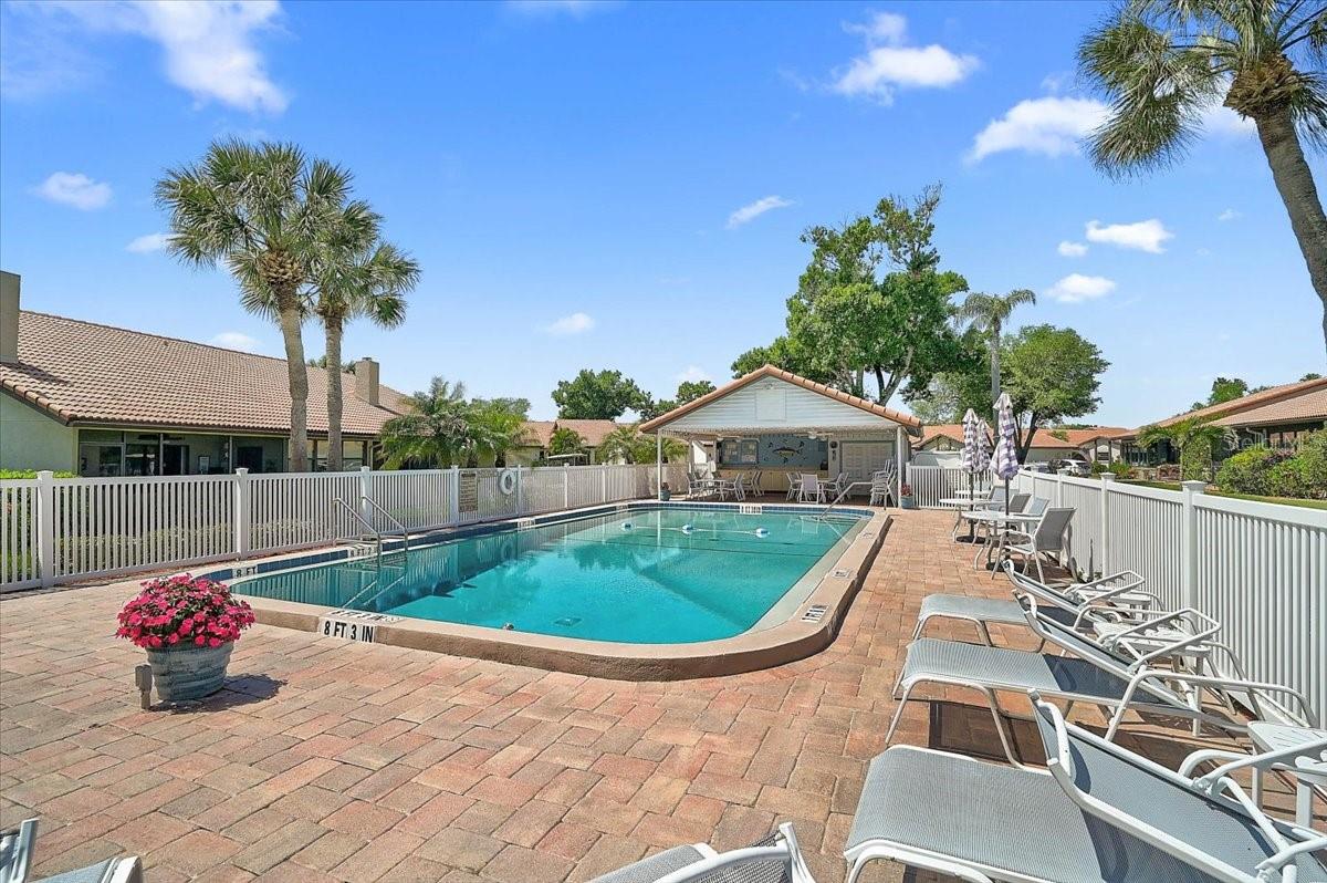 Image 7 of 35 For 892 Country Club Circle 50