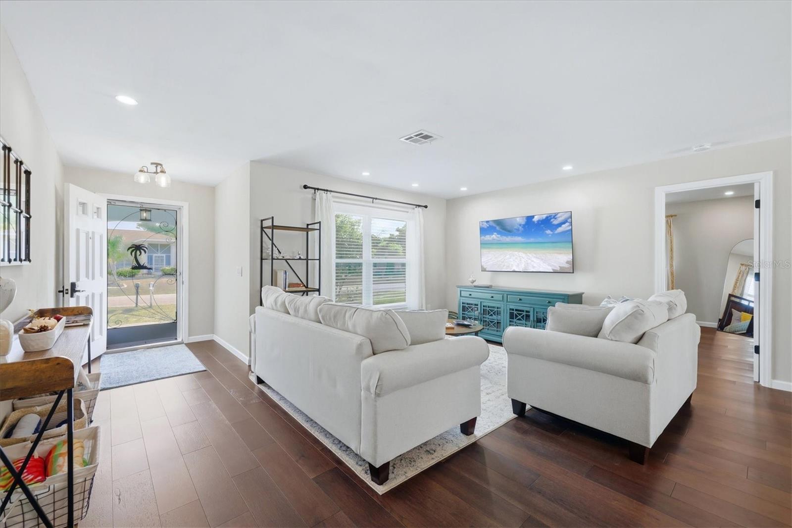 Image 4 of 37 For 3140 Odessa Road