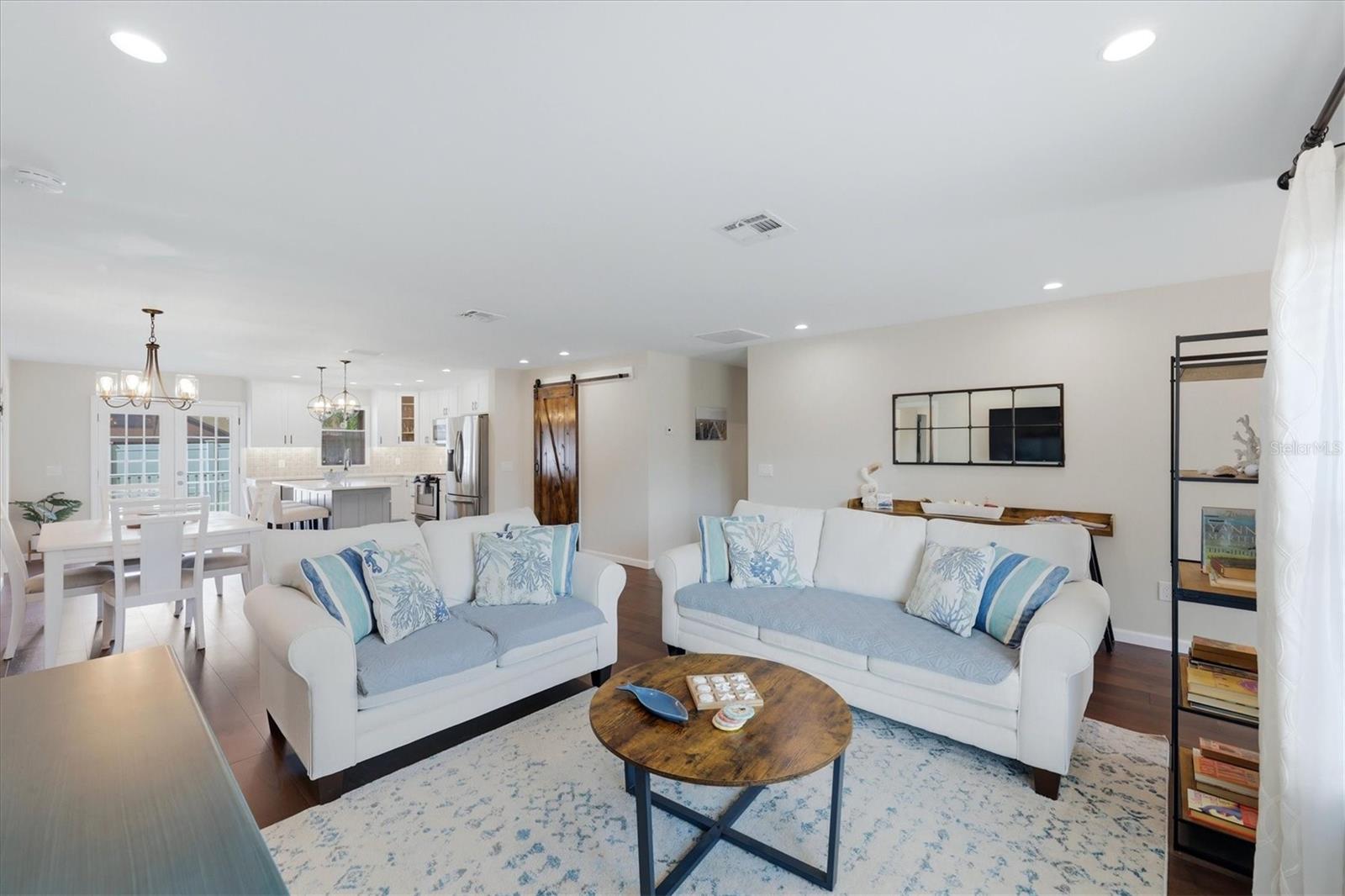 Image 6 of 37 For 3140 Odessa Road