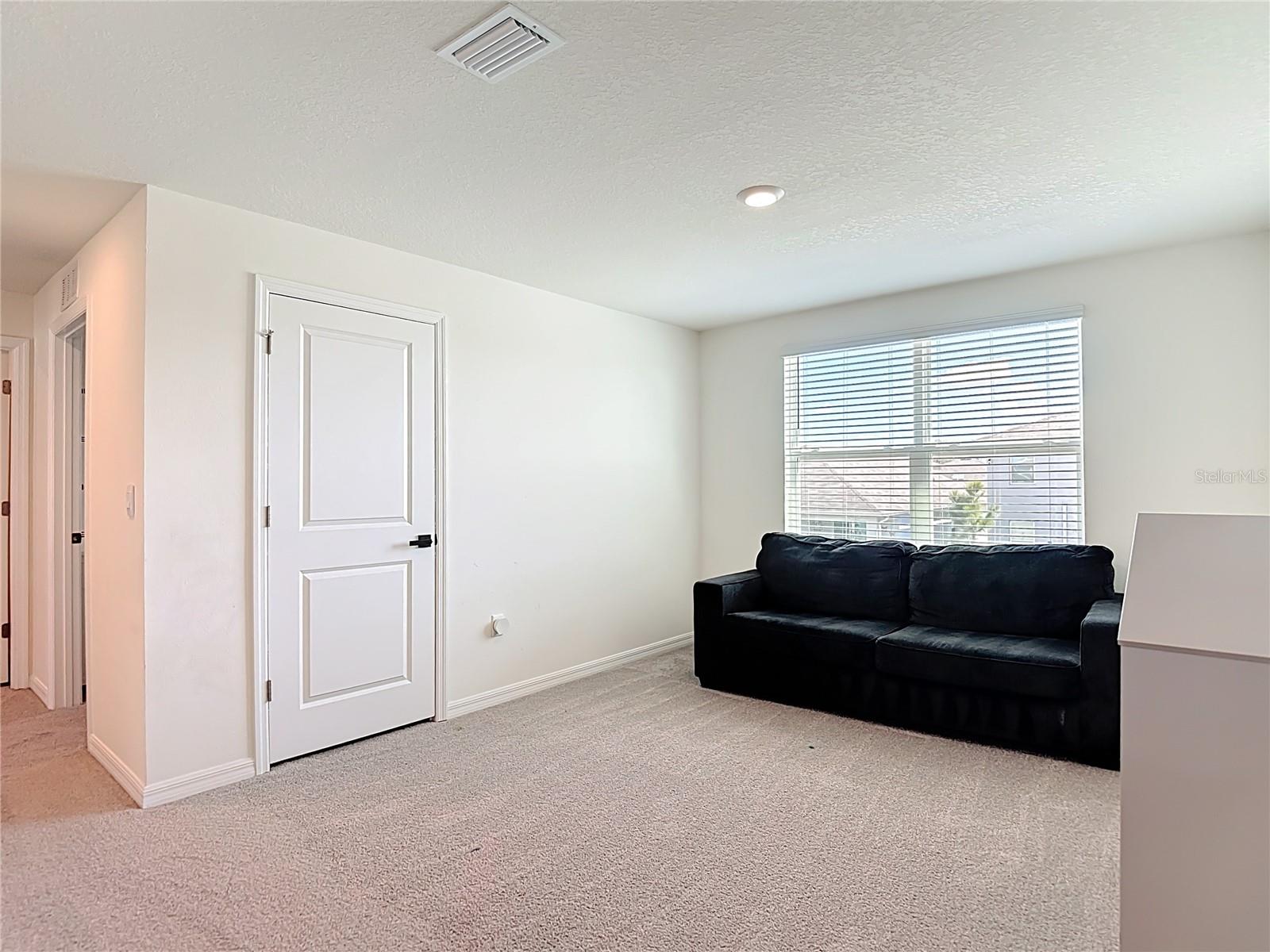 Image 29 of 59 For 9201 Sapphire Creek Place